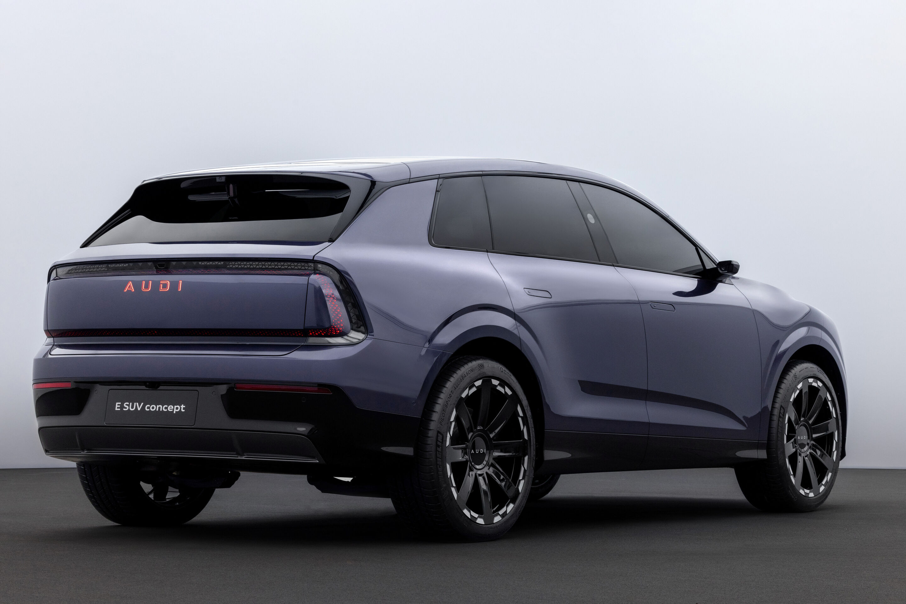 AUDI E SUV concept (2025), photo 3