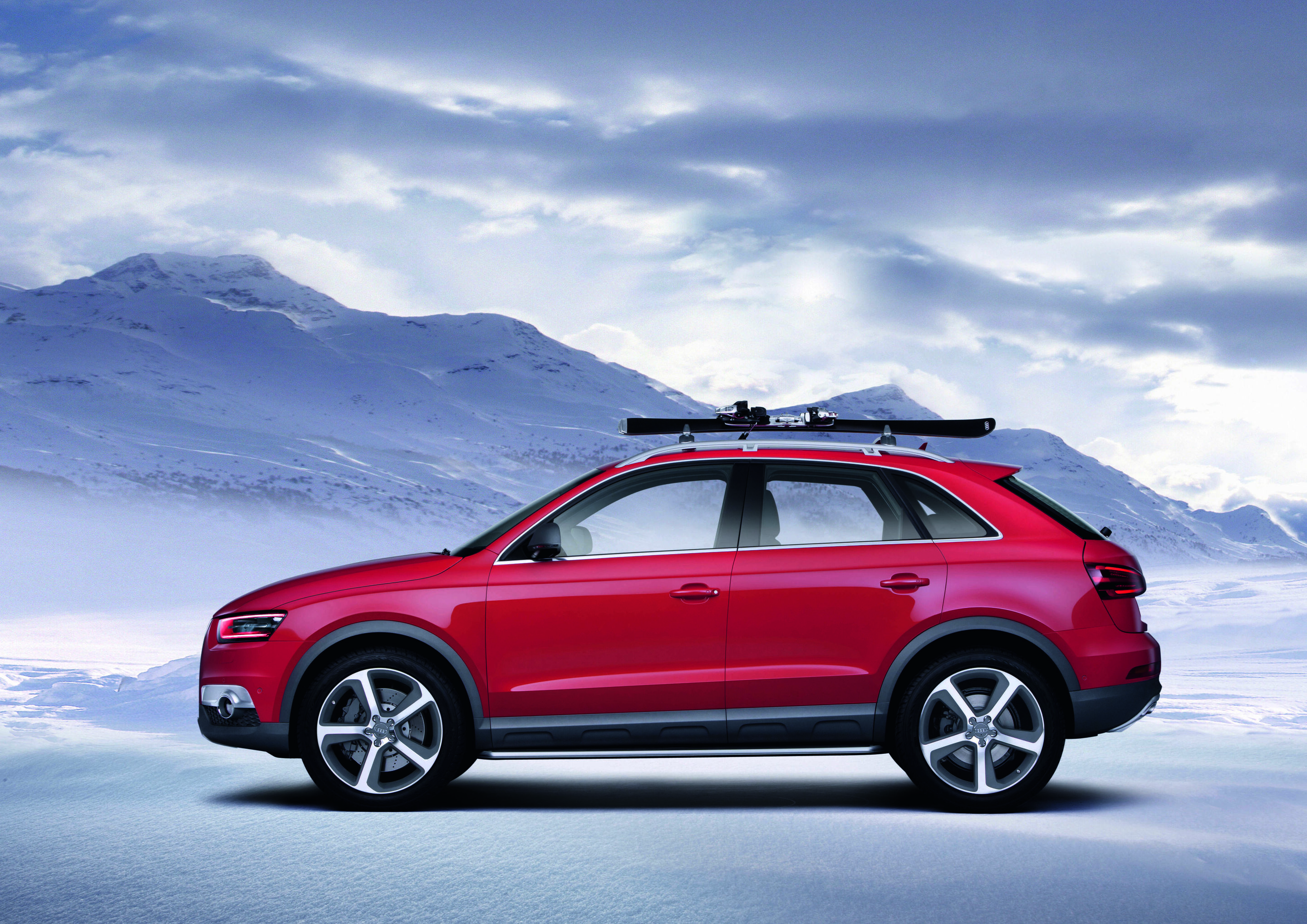 Audi Q3 red track concept (2012), photo 4