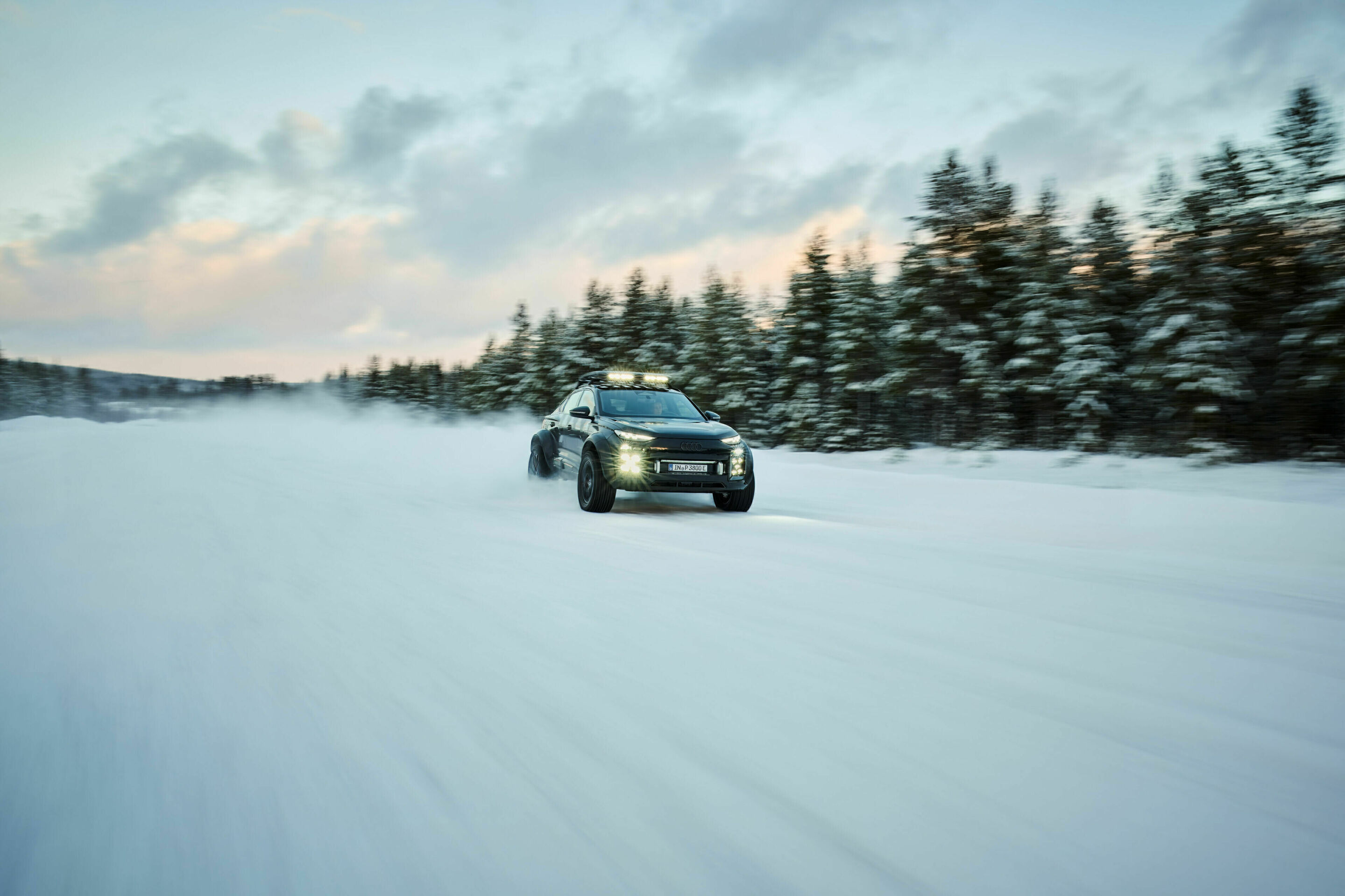 Audi Q6 e-tron offroad concept (2025), photo 3