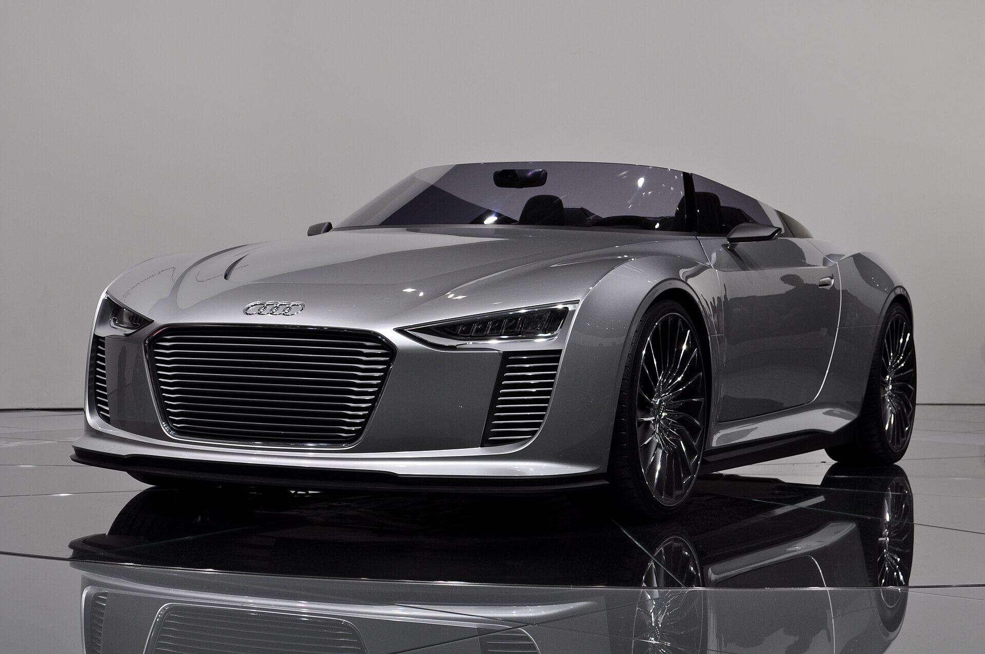 Audi e-tron Spyder