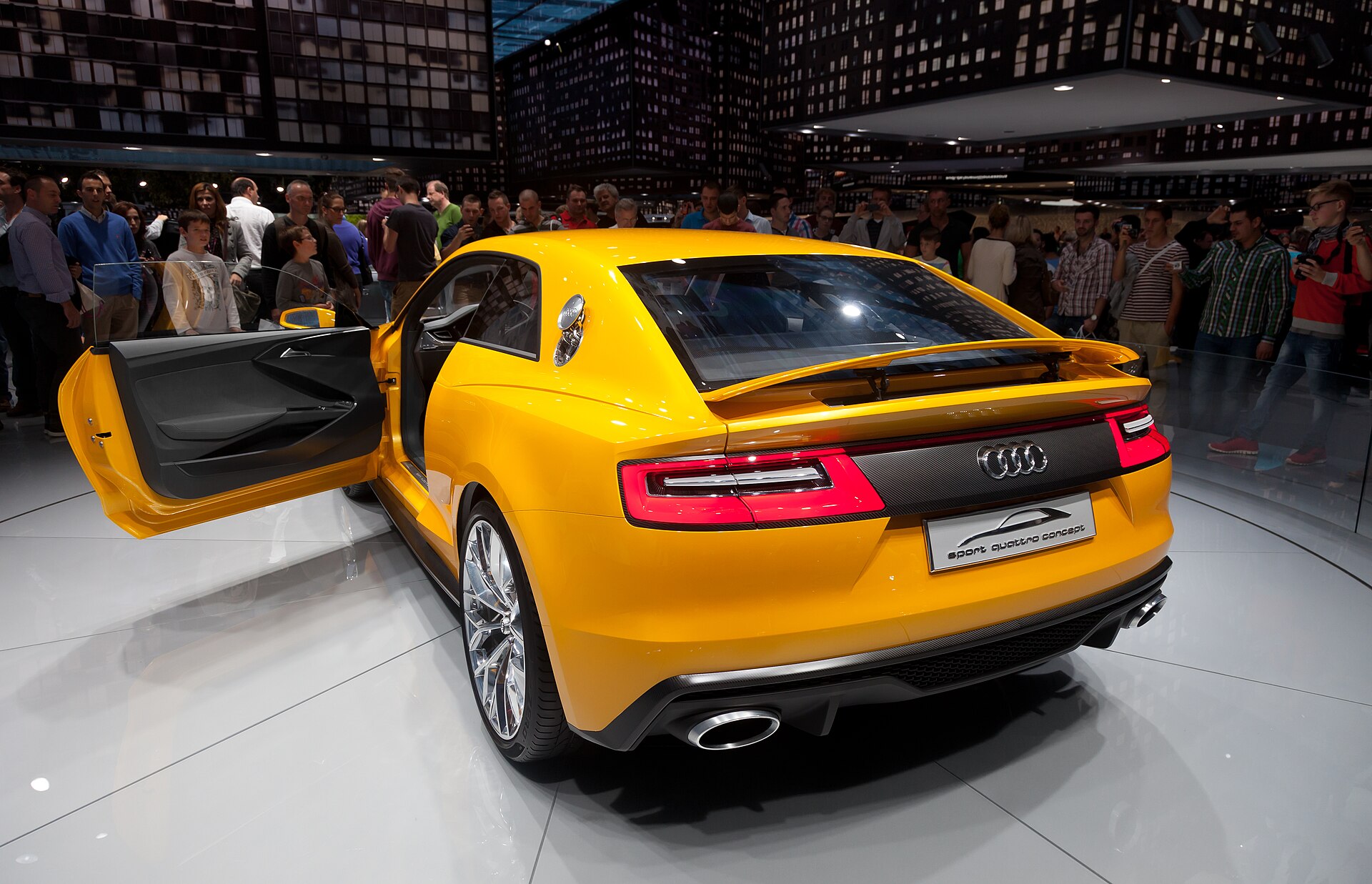Audi Sport quattro concept