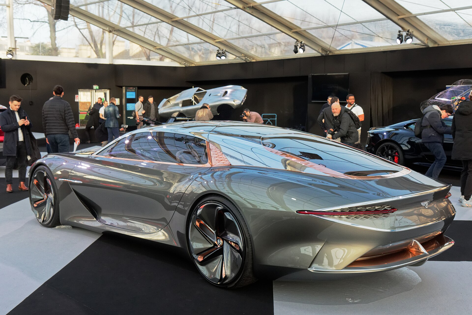 Bentley EXP 100 GT