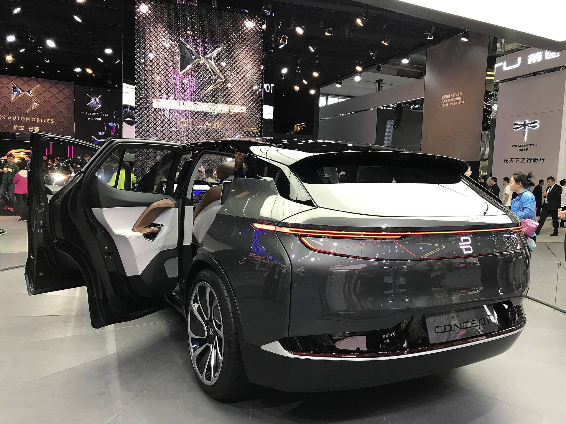 Byton M-Byte Concept