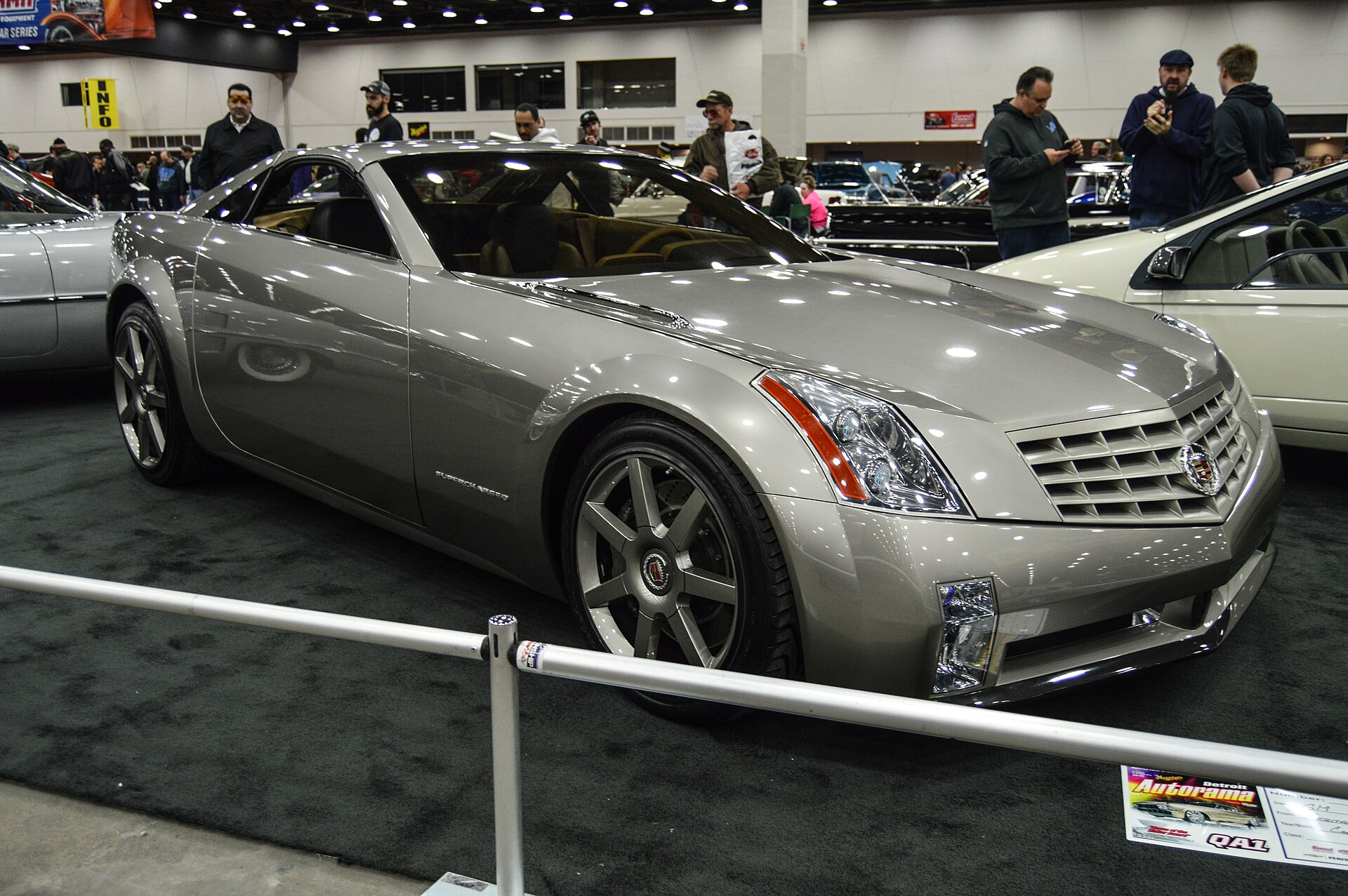 Cadillac Evoq
