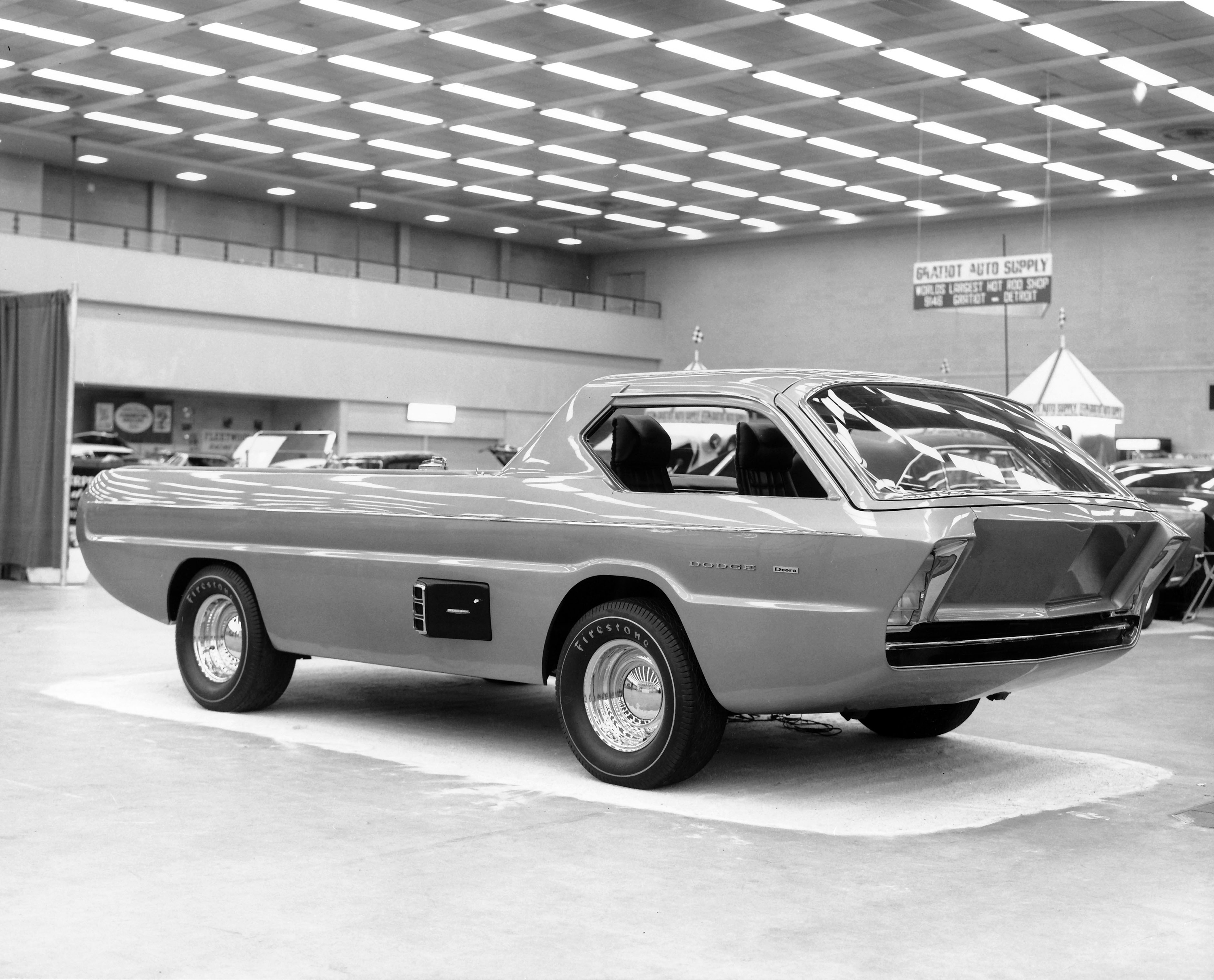 Dodge Deora