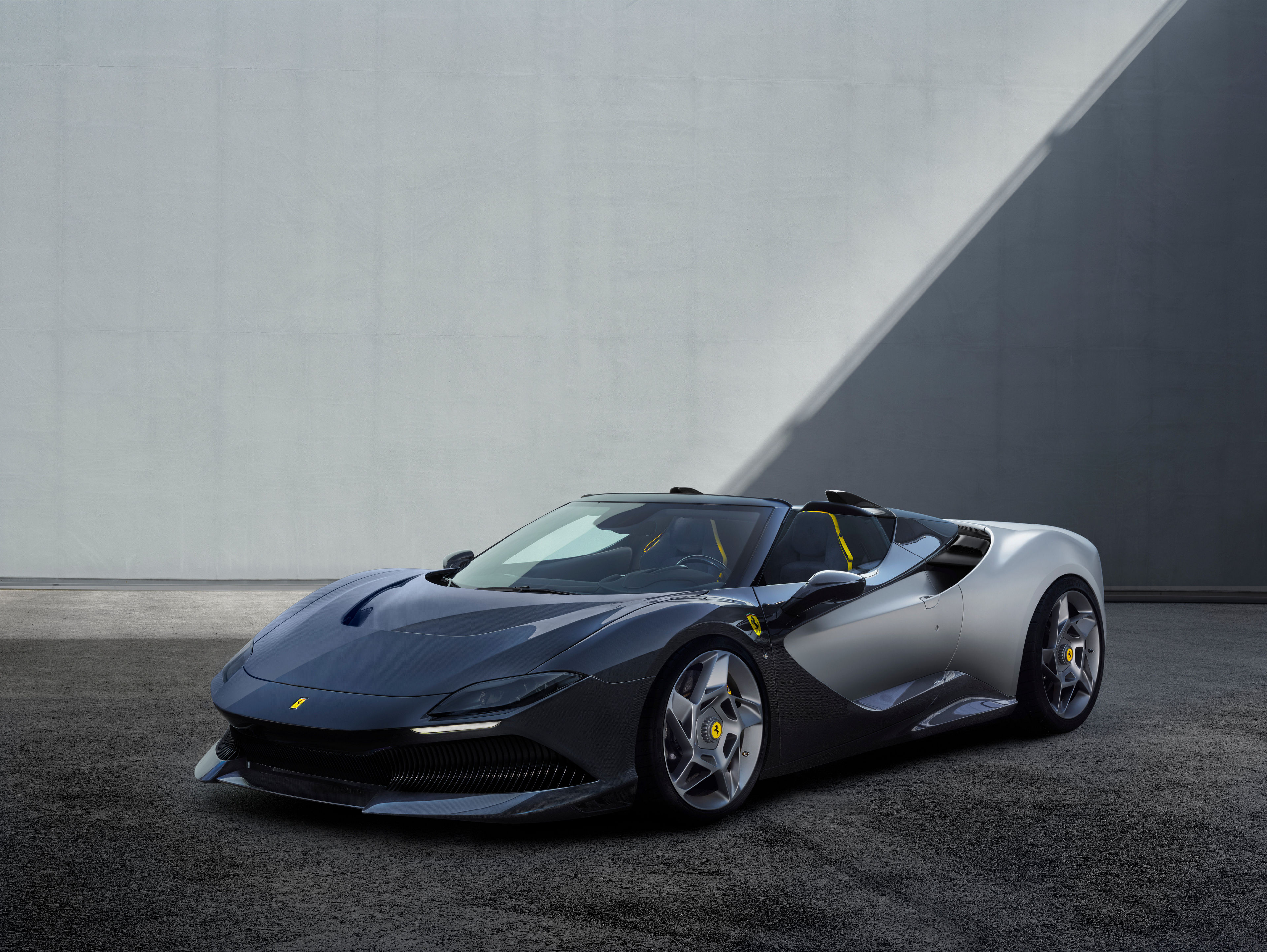 Ferrari SP-8