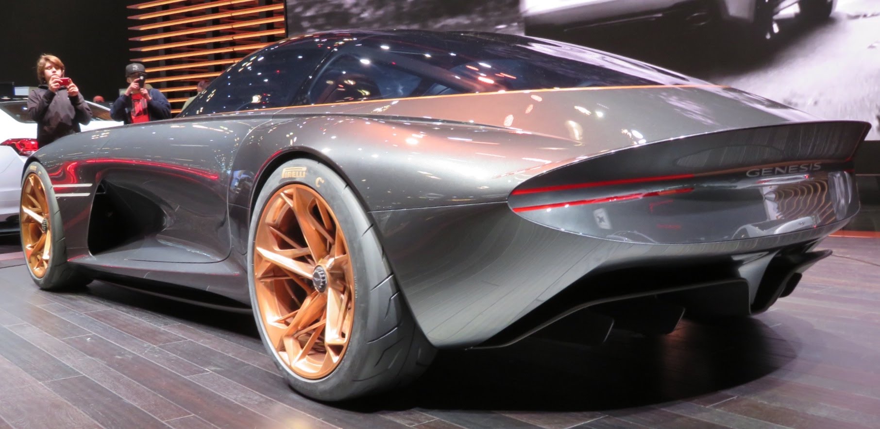 Genesis Essentia Concept