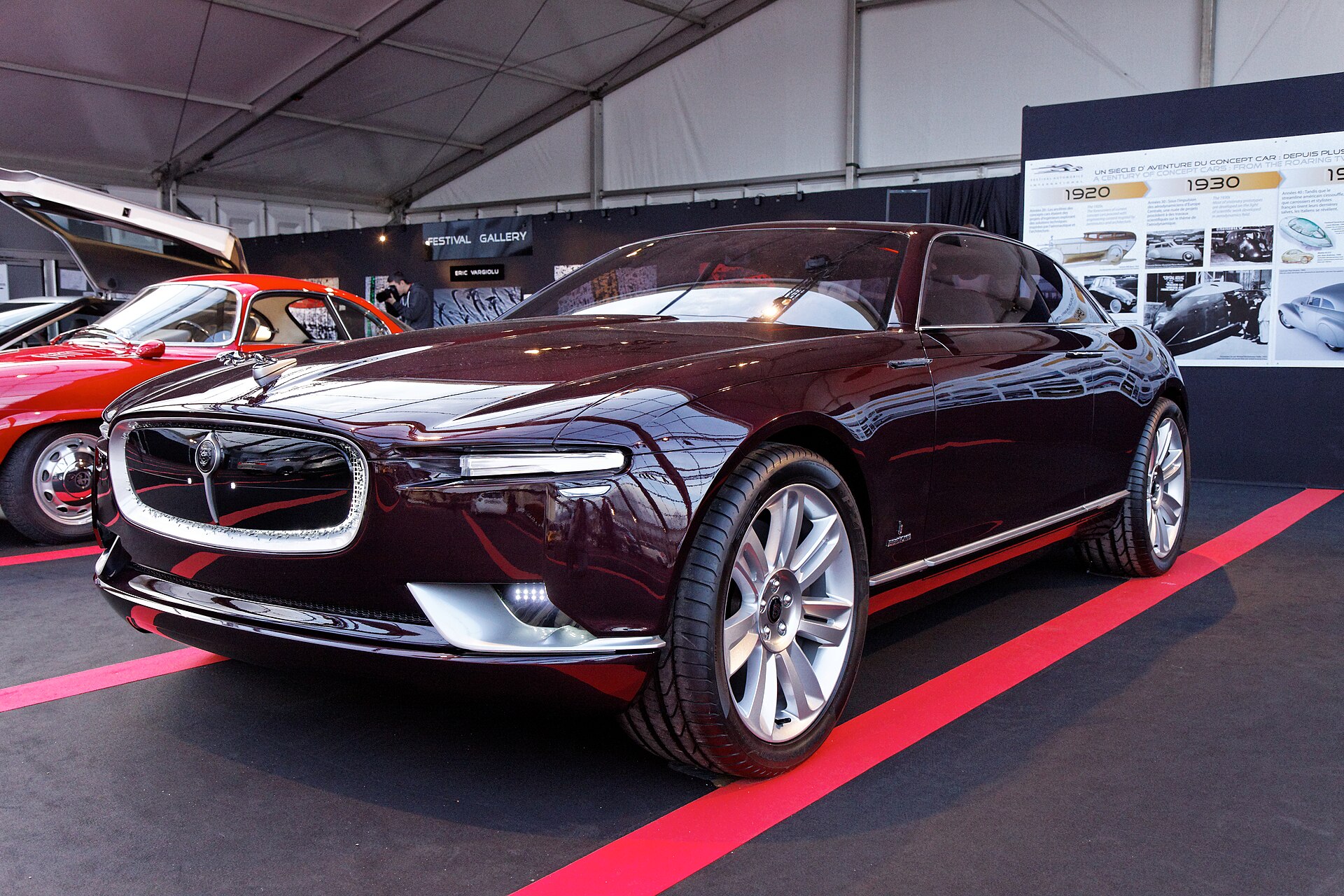 Jaguar B99 (Bertone)