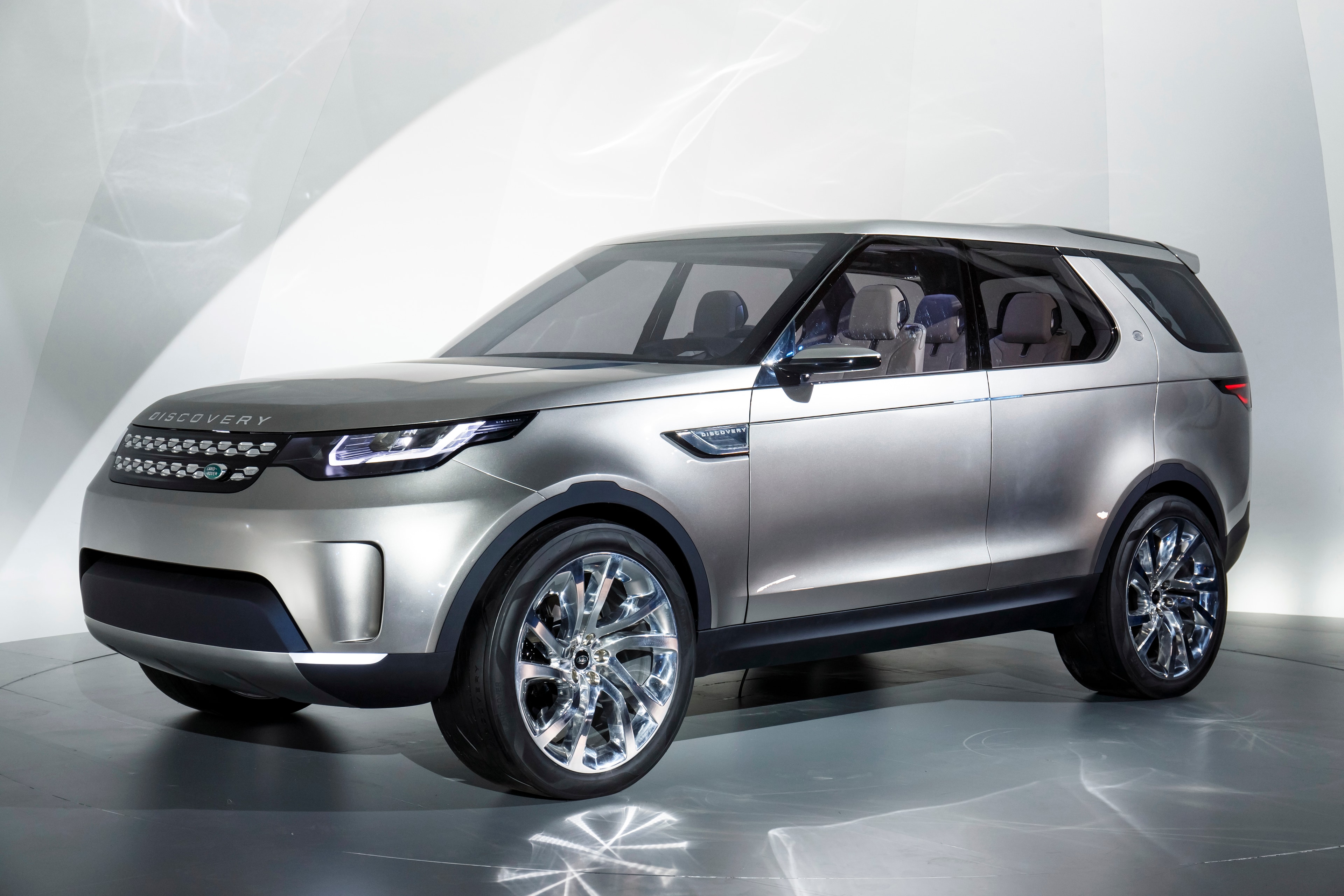 Land Rover Discovery Vision Concept (2014)