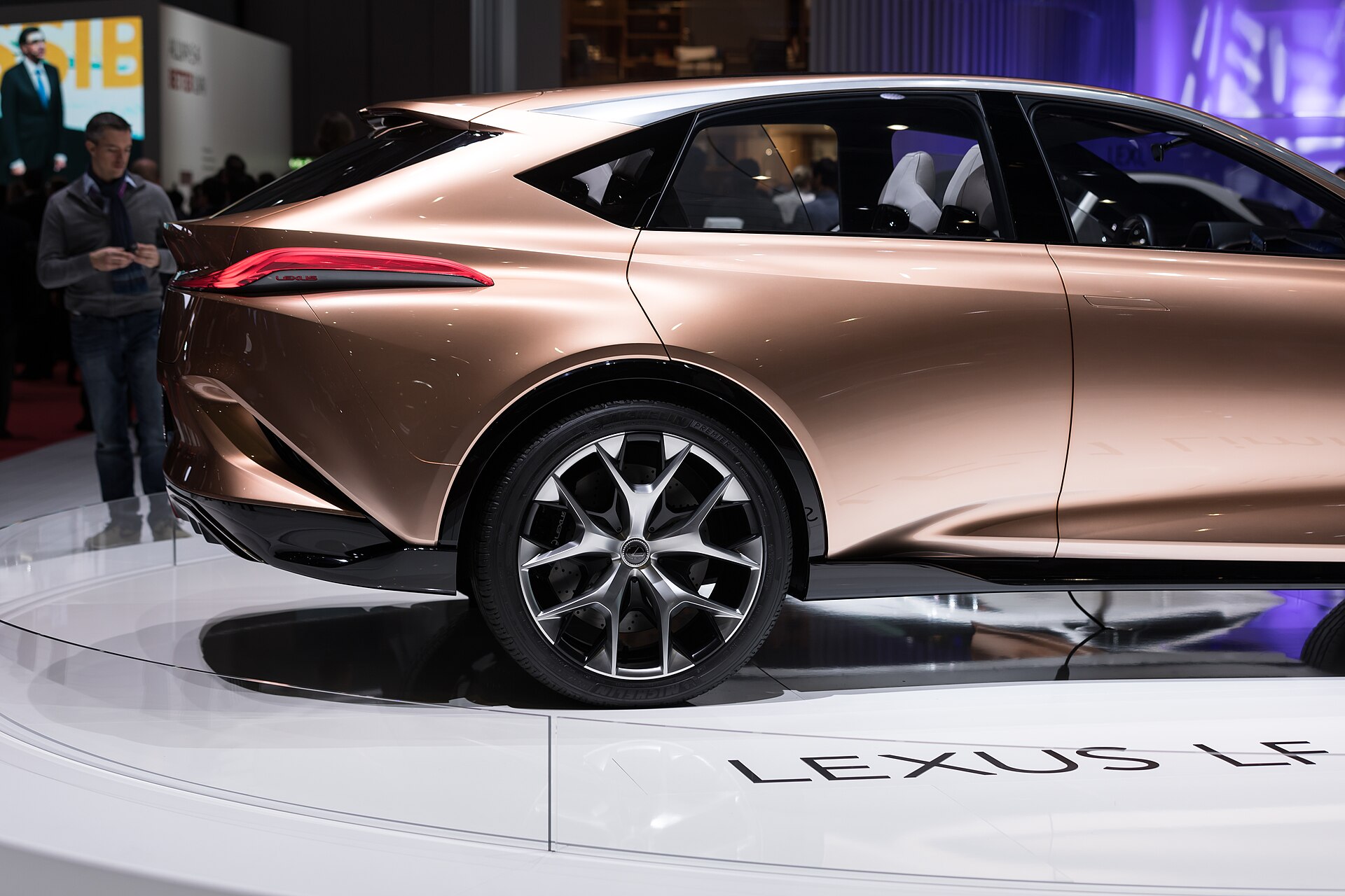 Lexus LF-1 Limitless