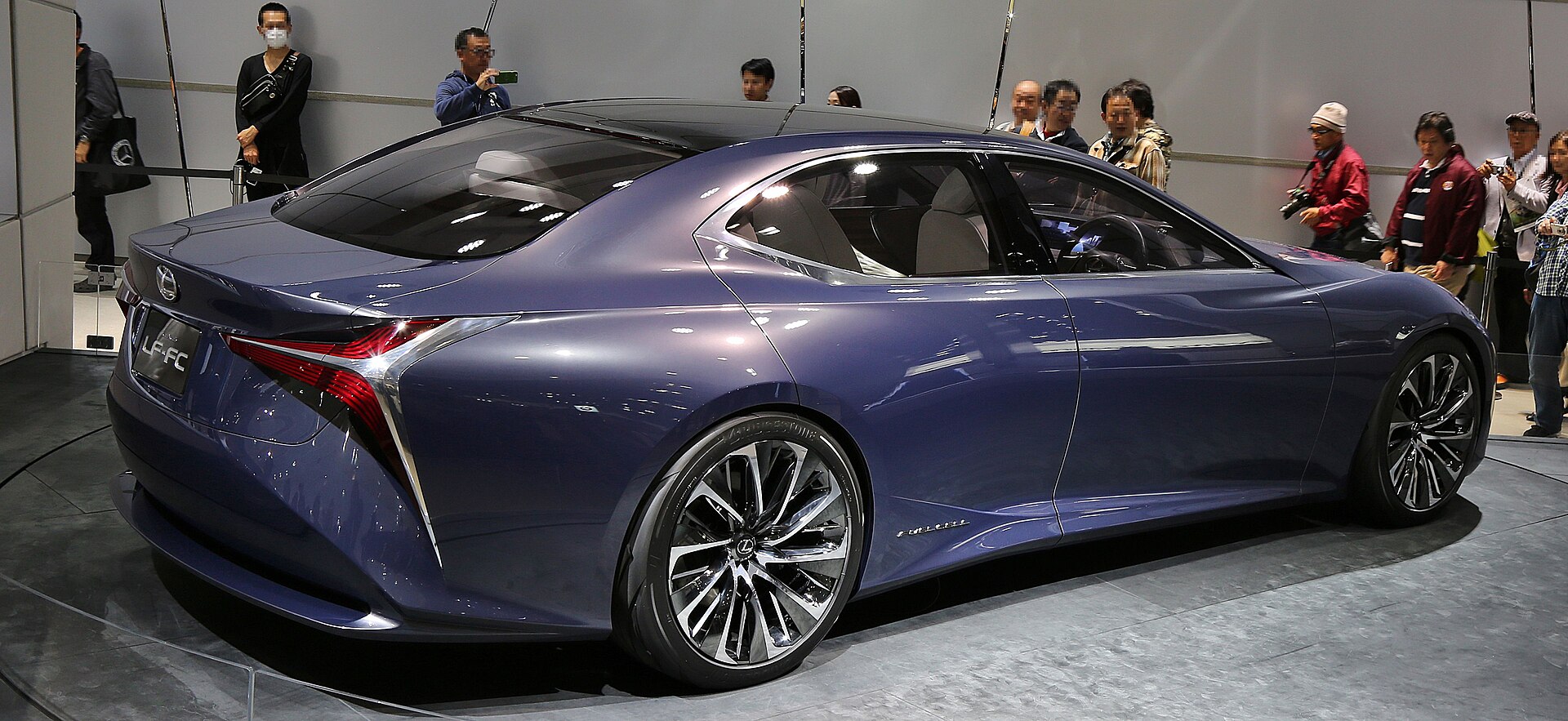 Lexus LF-FC