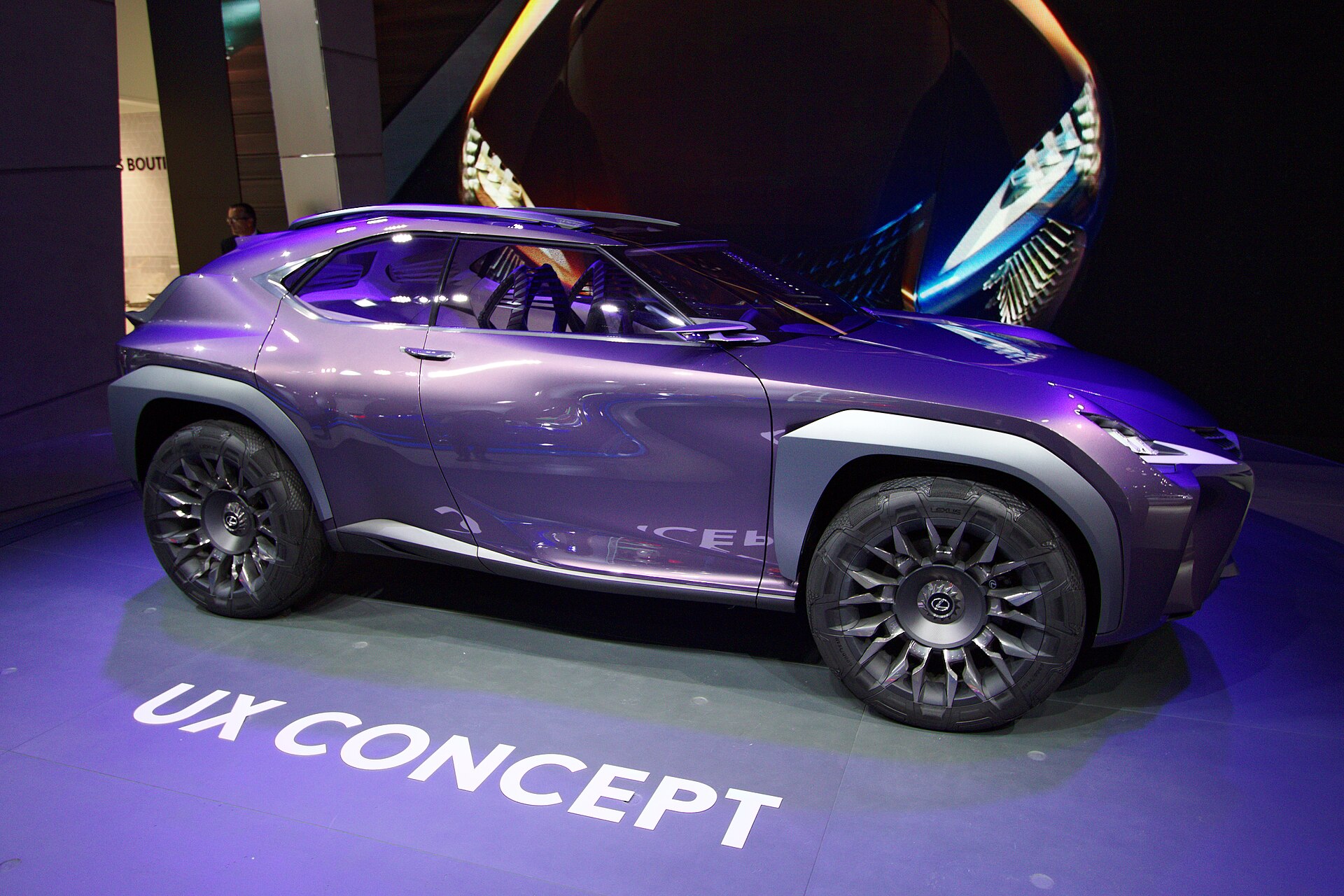 Lexus UX Concept