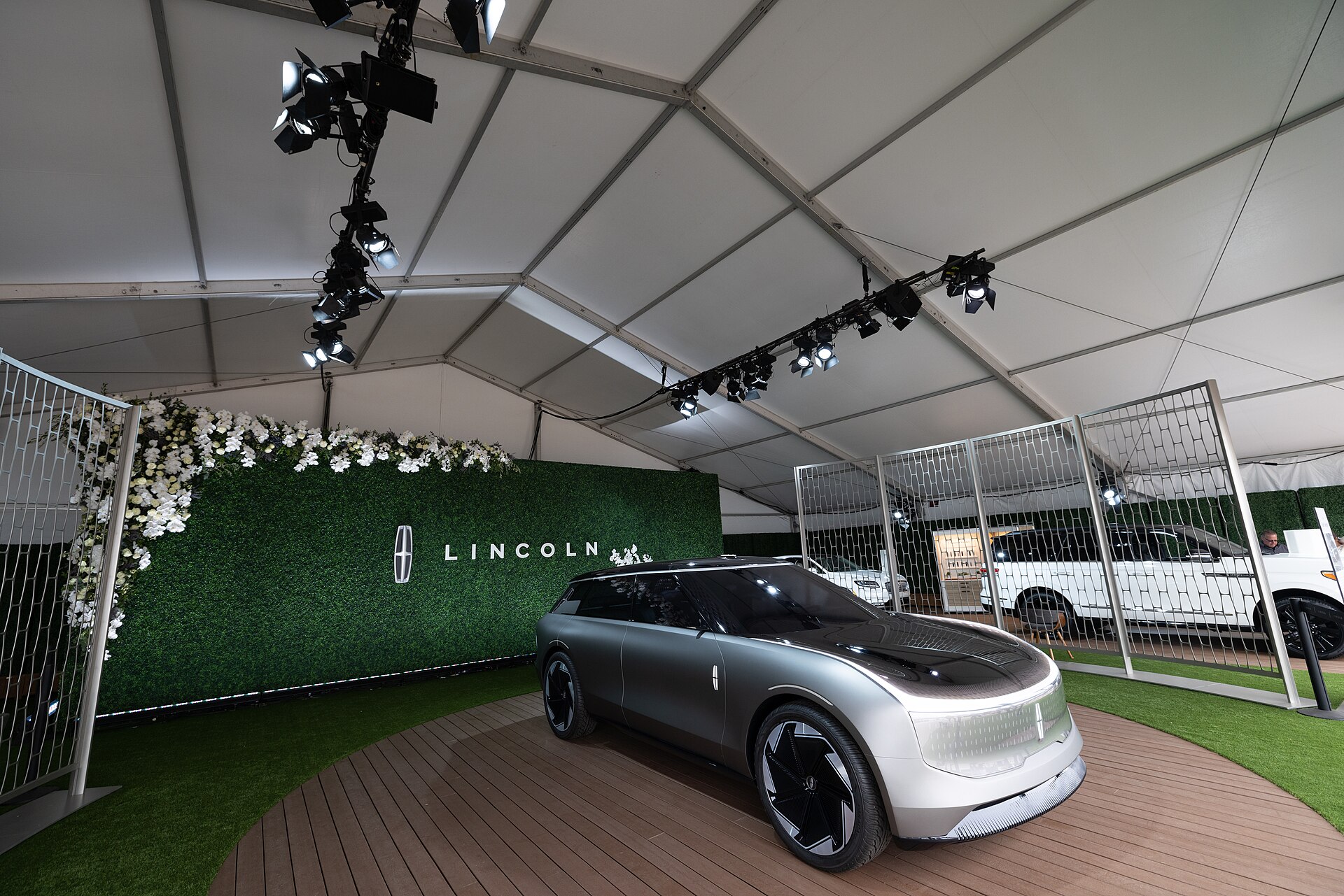 Lincoln Star Concept