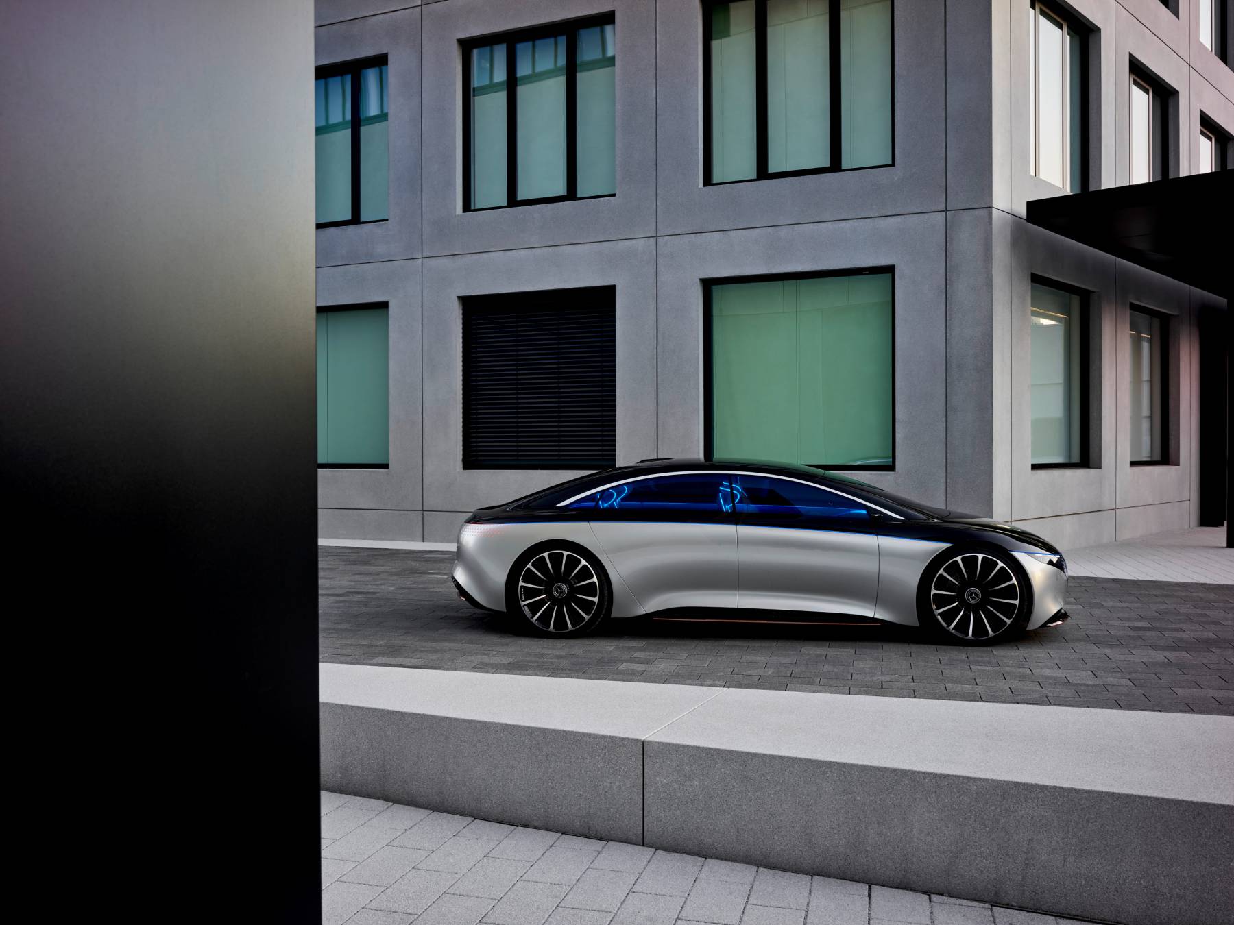 Mercedes-Benz Vision EQS