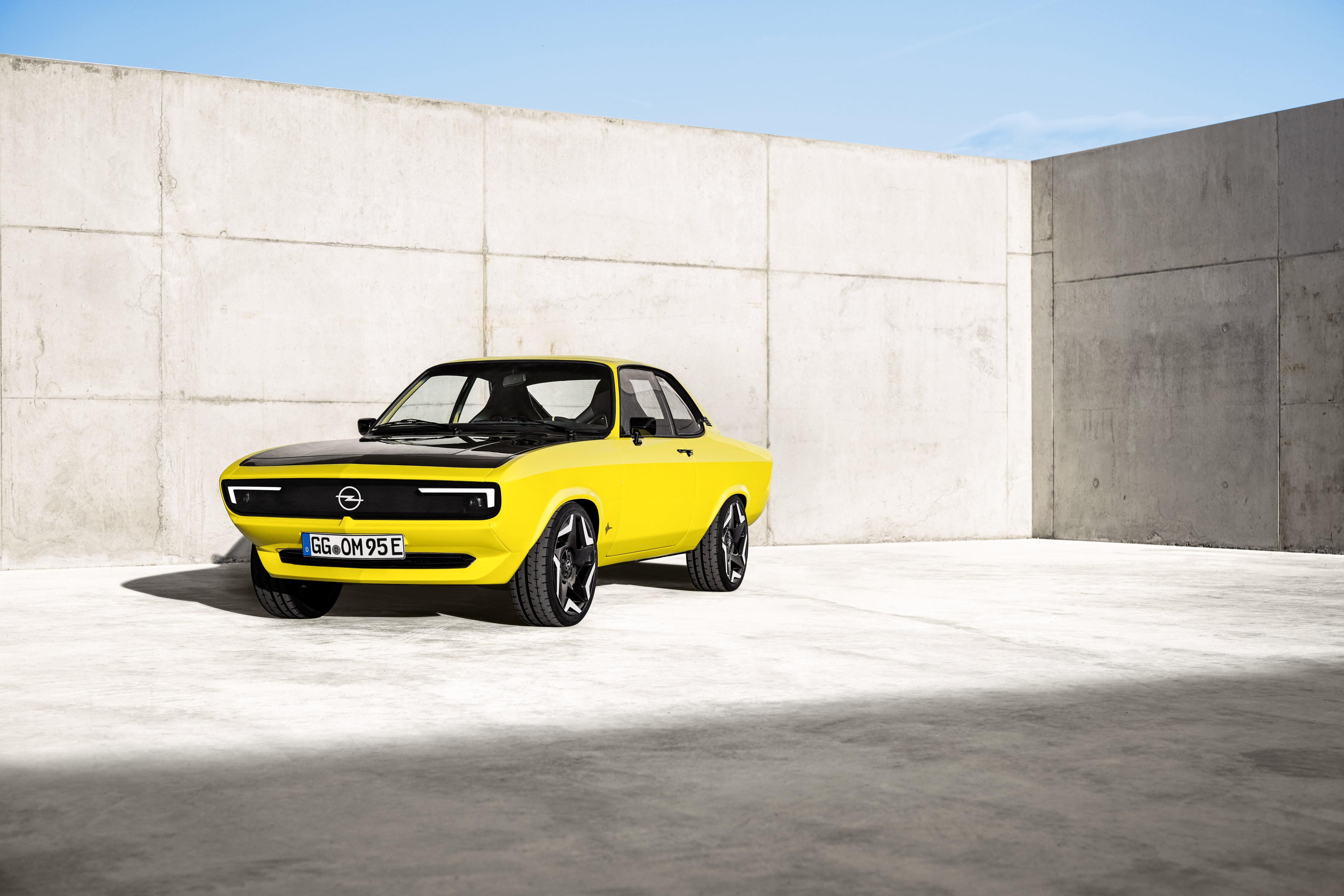Concepto Opel Manta GSe ElektroMOD (2021)