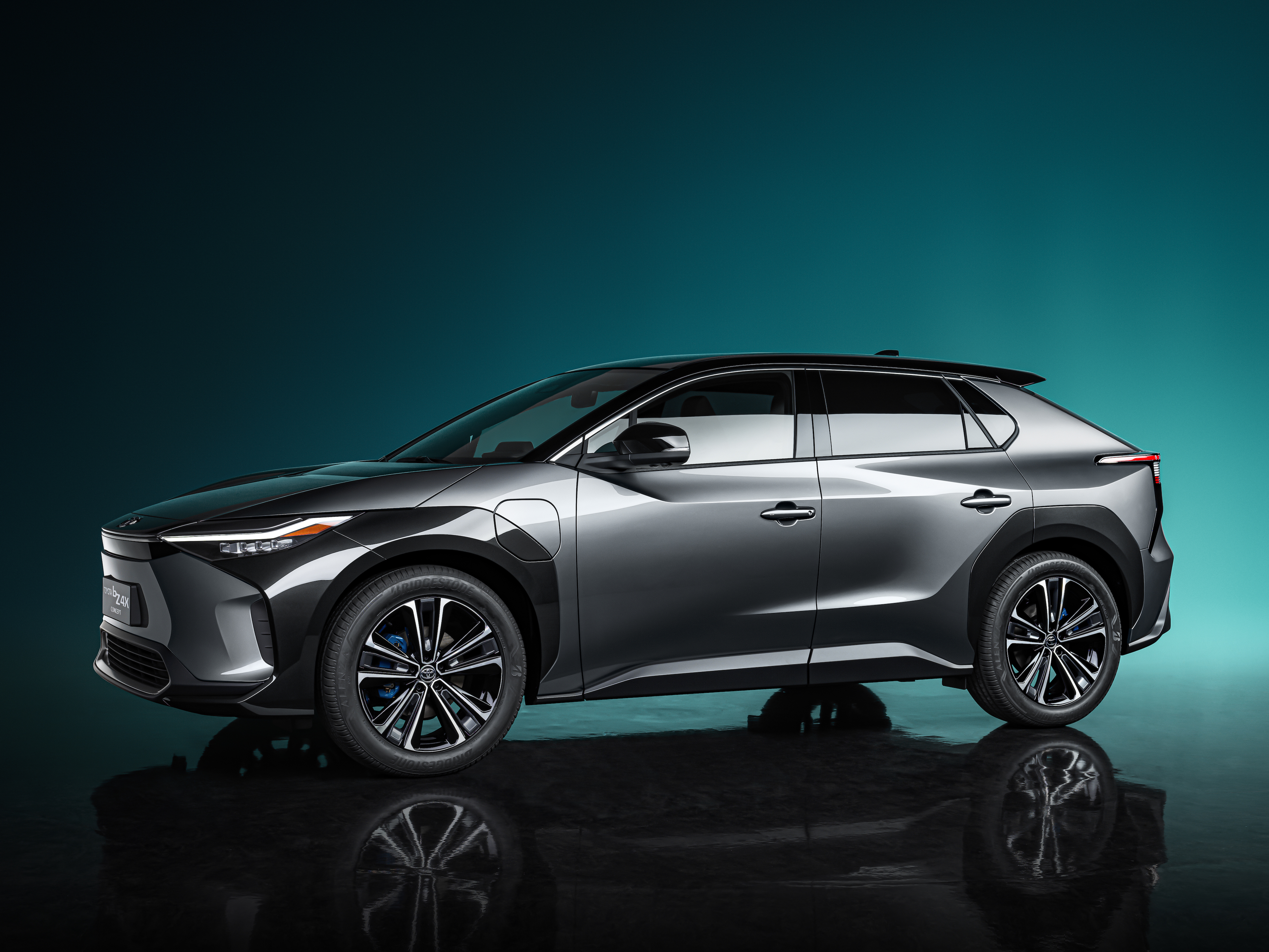Toyota bZ4X Concept (2021)