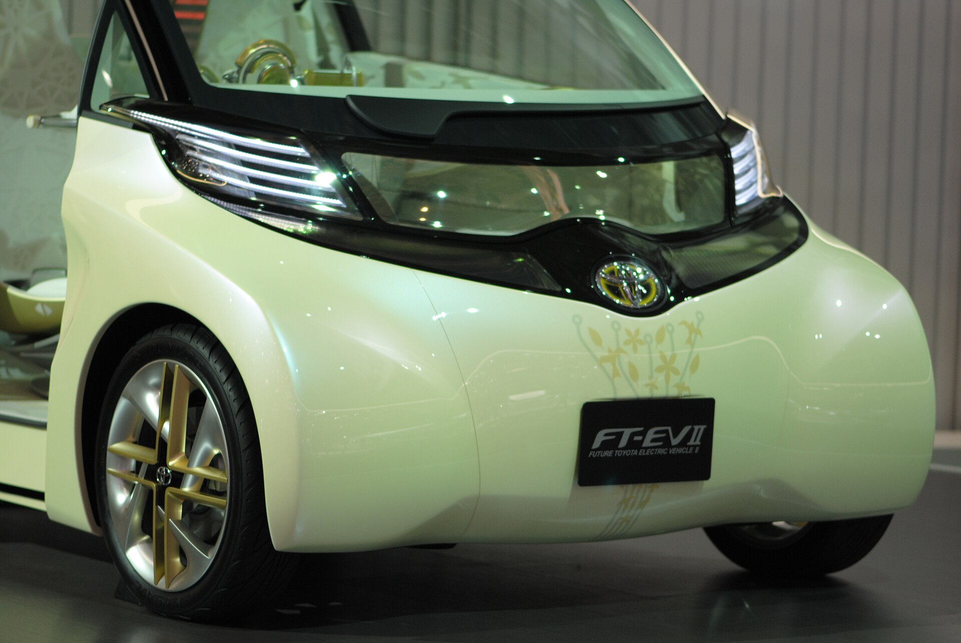 Toyota FT-EV