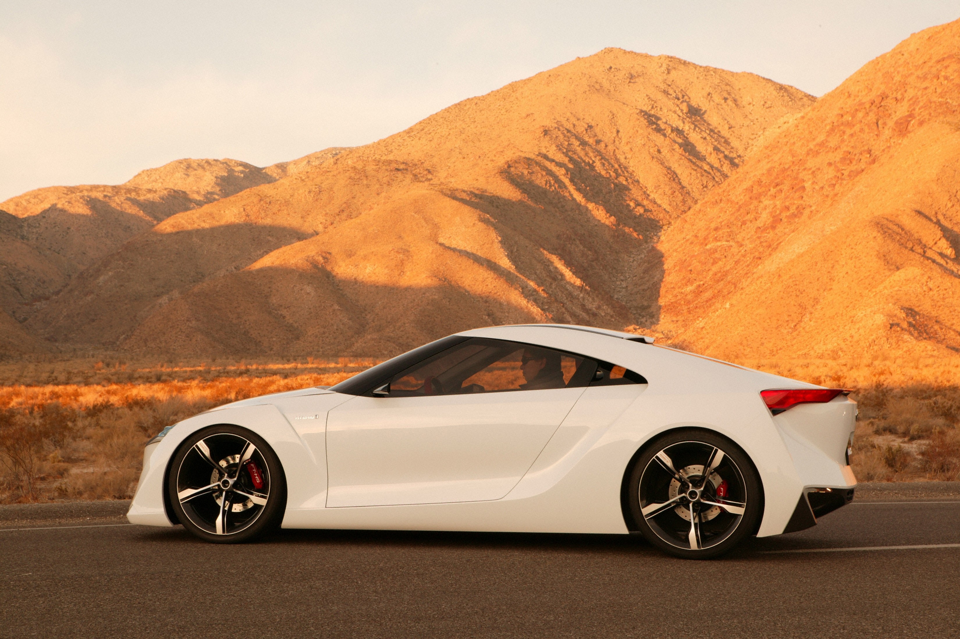 Toyota FT-HS