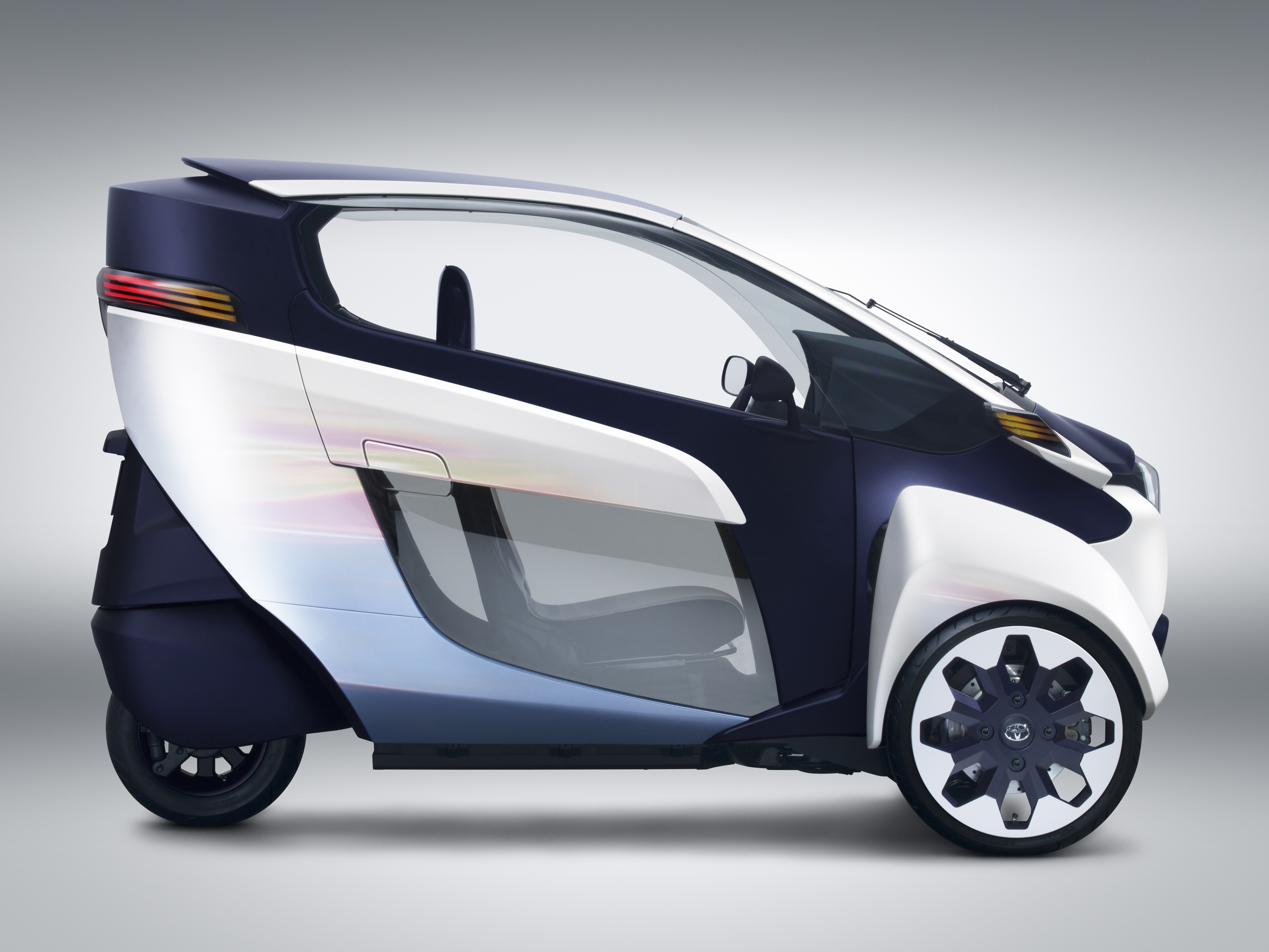 Concepto Toyota i-Road (2013)