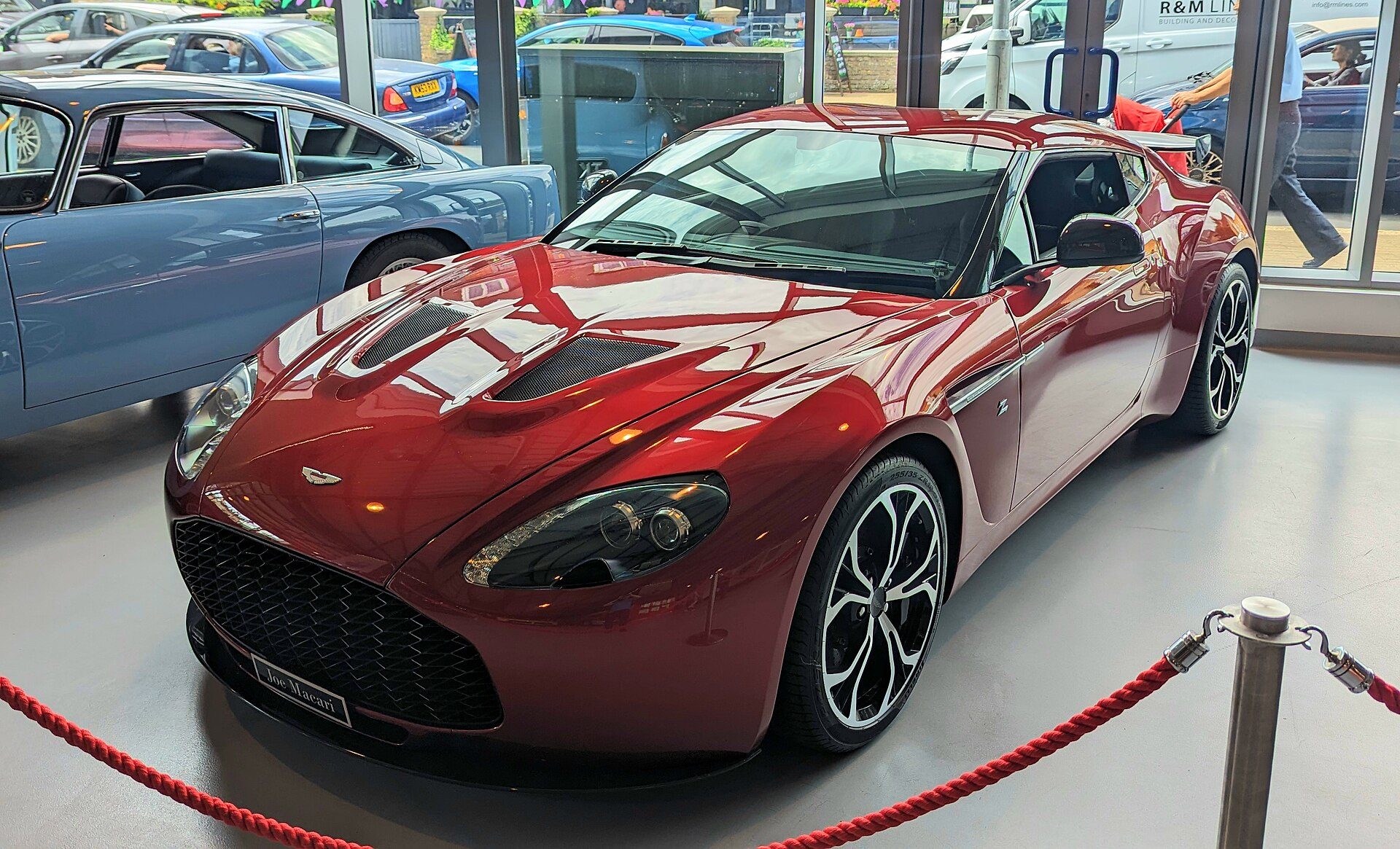 V12 Vantage Zagato: Aston Martin x Zagato, 2011, photo 4