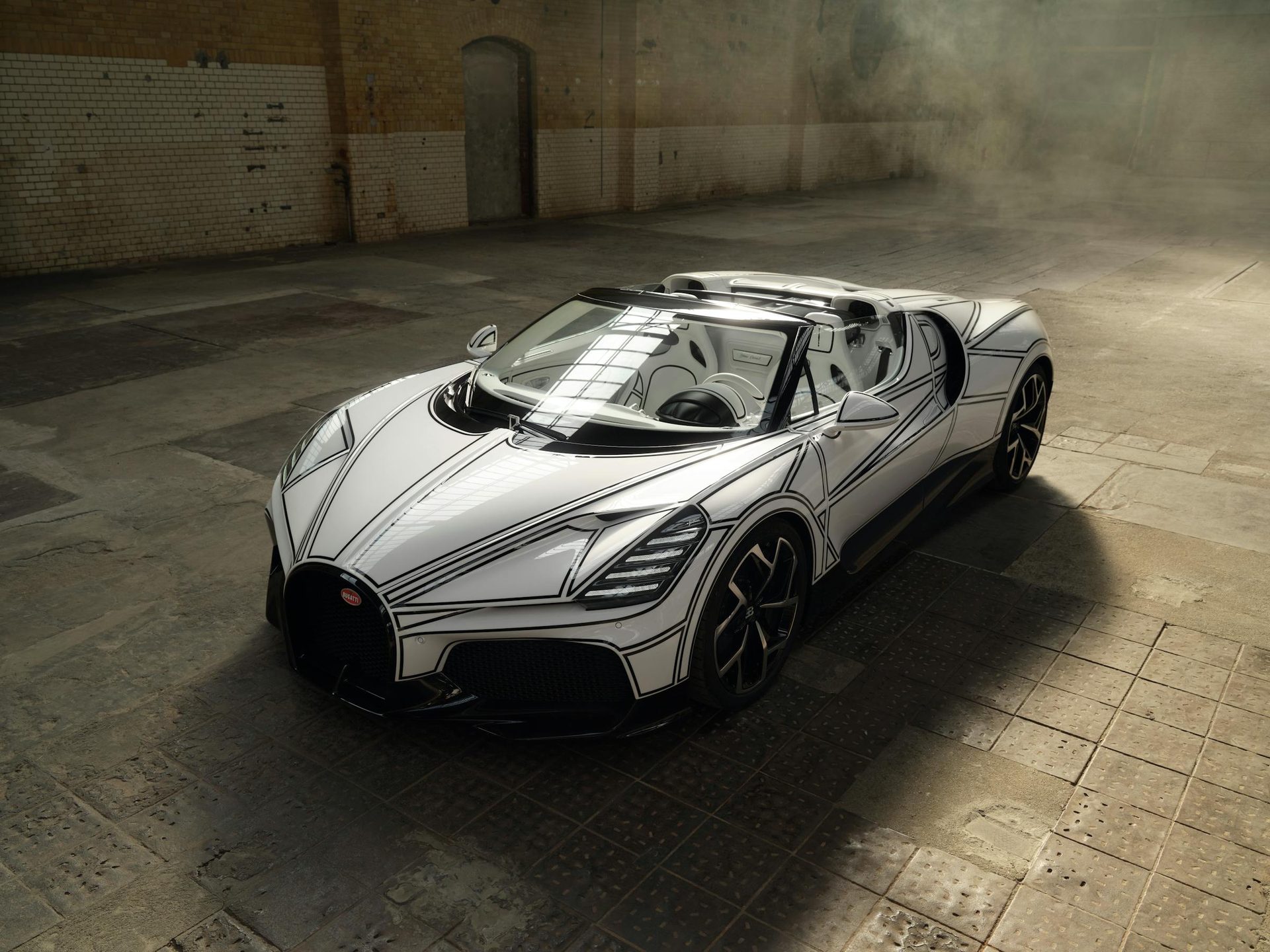 W16 Mistral "Blanc Éternel": Bugatti x KPM Berlin, 2026, photo 5