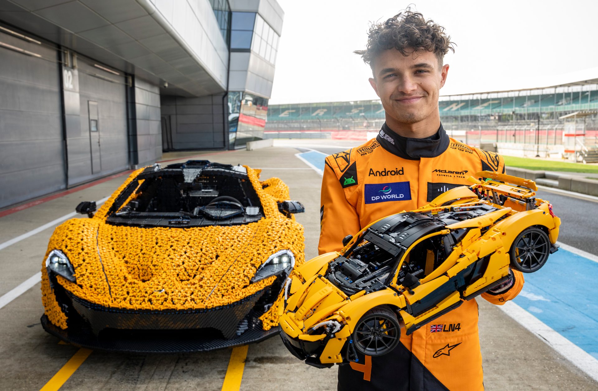 Life-Size LEGO Technic P1: McLaren x LEGO Technic, 2024, photo 4