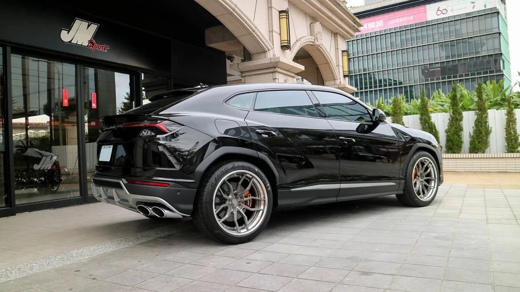 Anrky 22″ AN31 SeriesTHREE on Lamborghini Urus (2018), photo 8