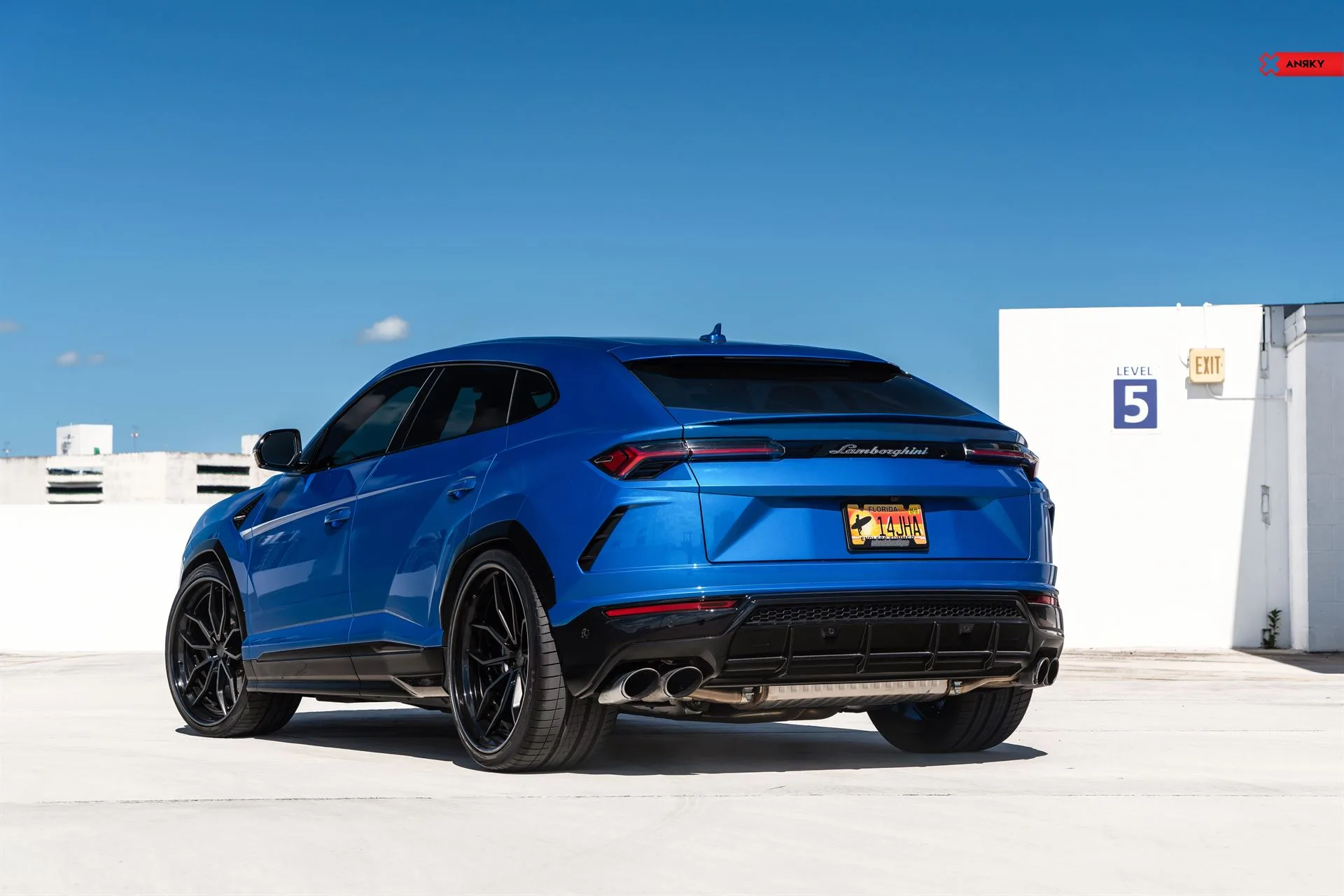 Anrky 24″ AN31 SeriesTHREE on Lamborghini Urus (2018), photo 3