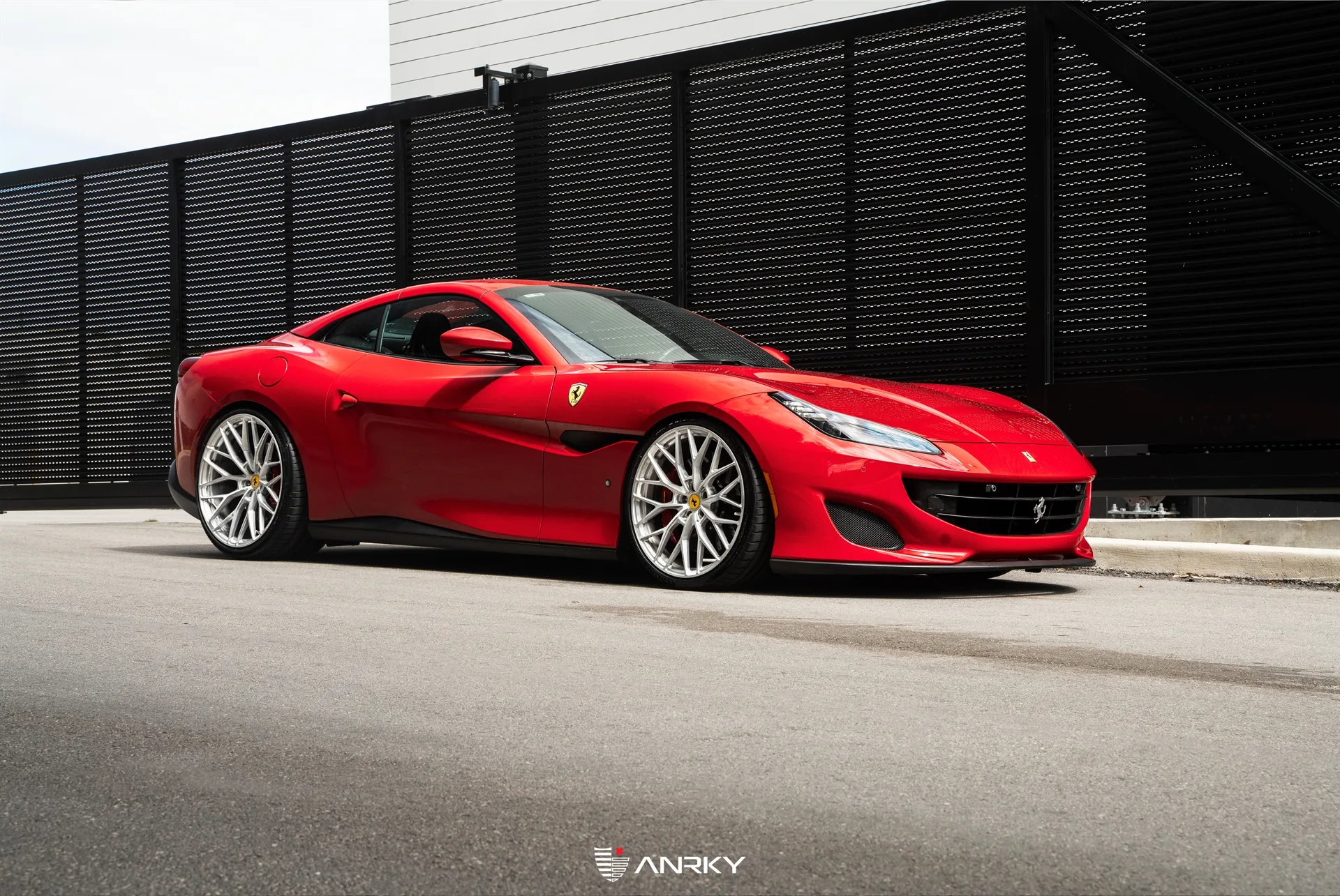 Anrky AN10 SeriesONE Monoblock on Ferrari Portofino
