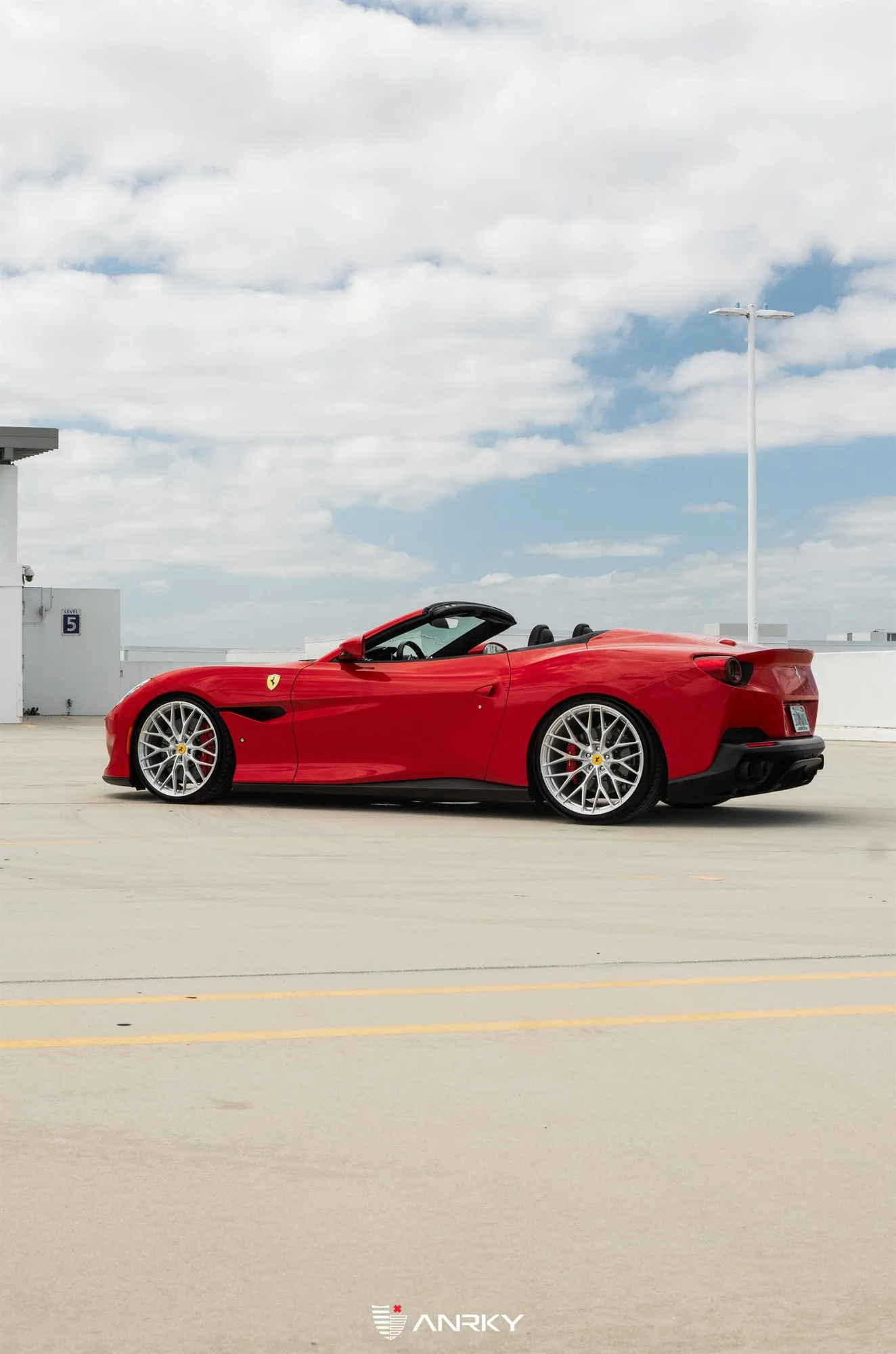Anrky AN10 SeriesONE Monoblock on Ferrari Portofino, photo 10
