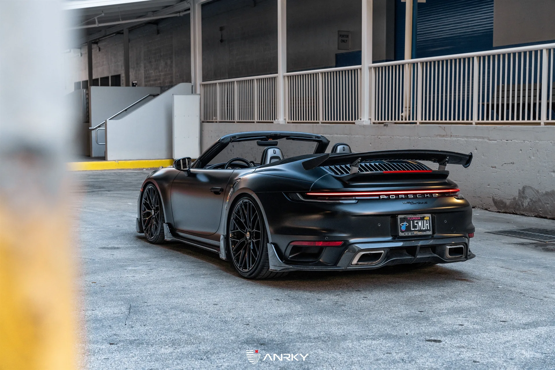 Anrky AN10 SeriesONE Monoblock on Porsche 911 992.2