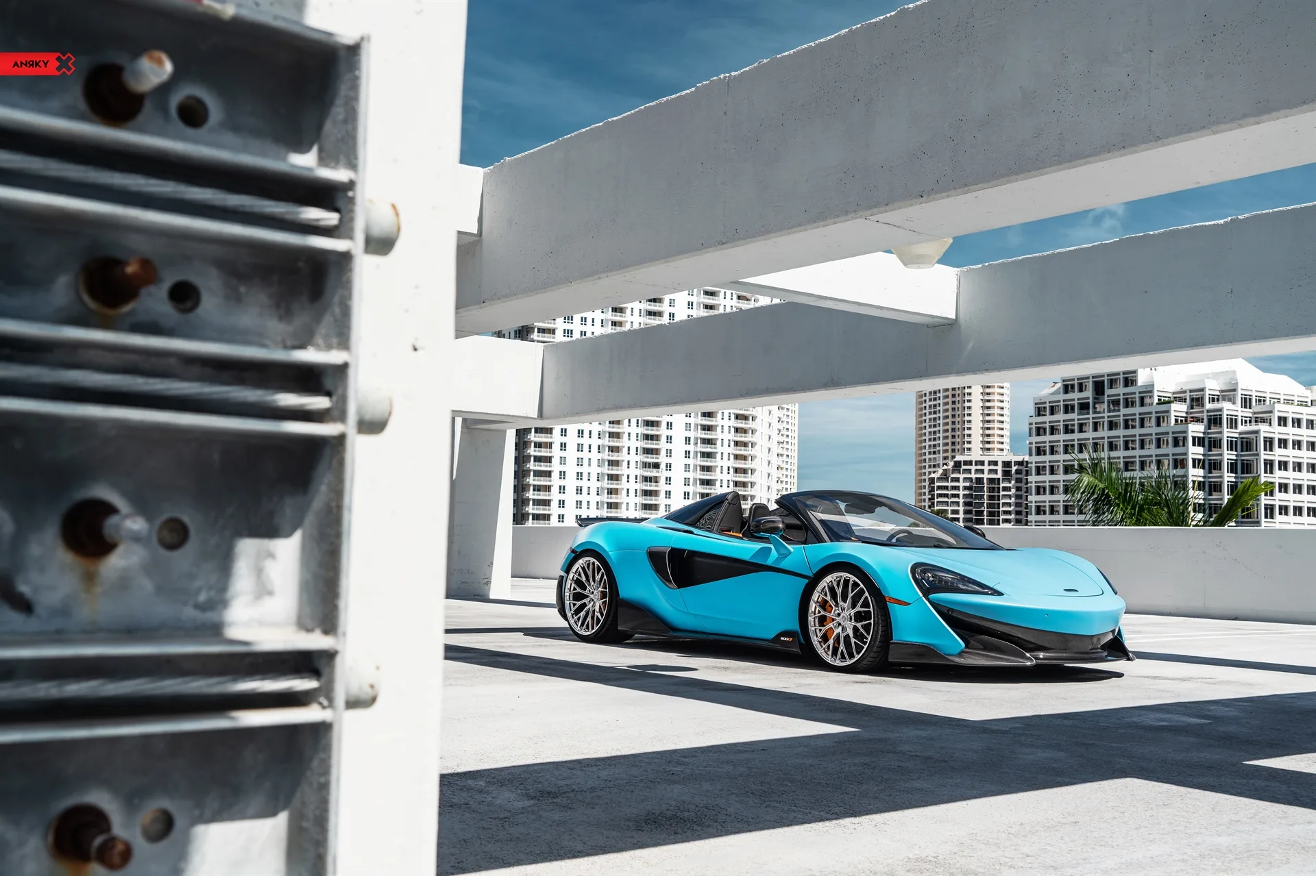 Anrky AN10 SeriesONE Monoblock on McLaren 600LT