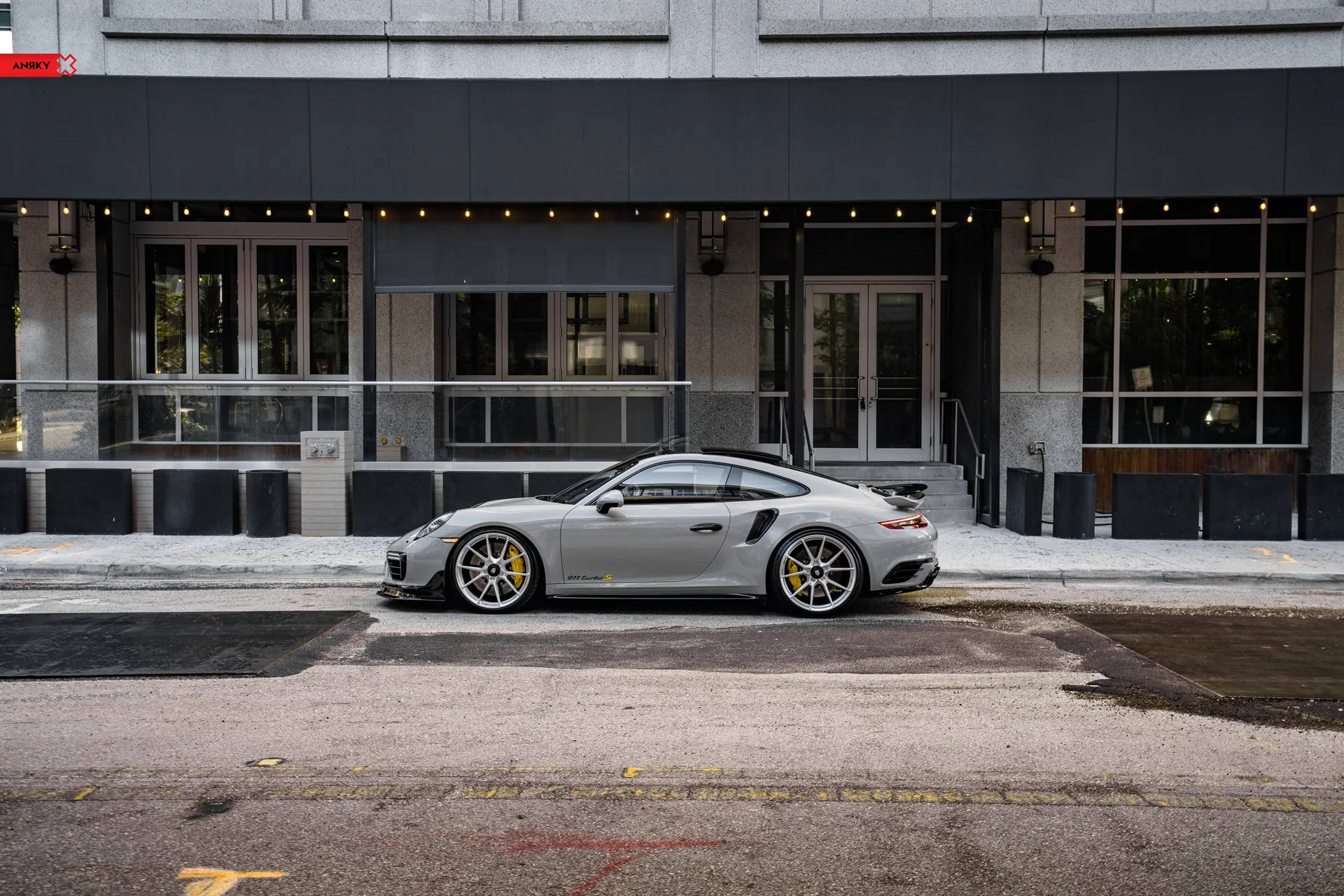 Anrky AN12 SeriesONE Monoblock on Porsche 911 992.1