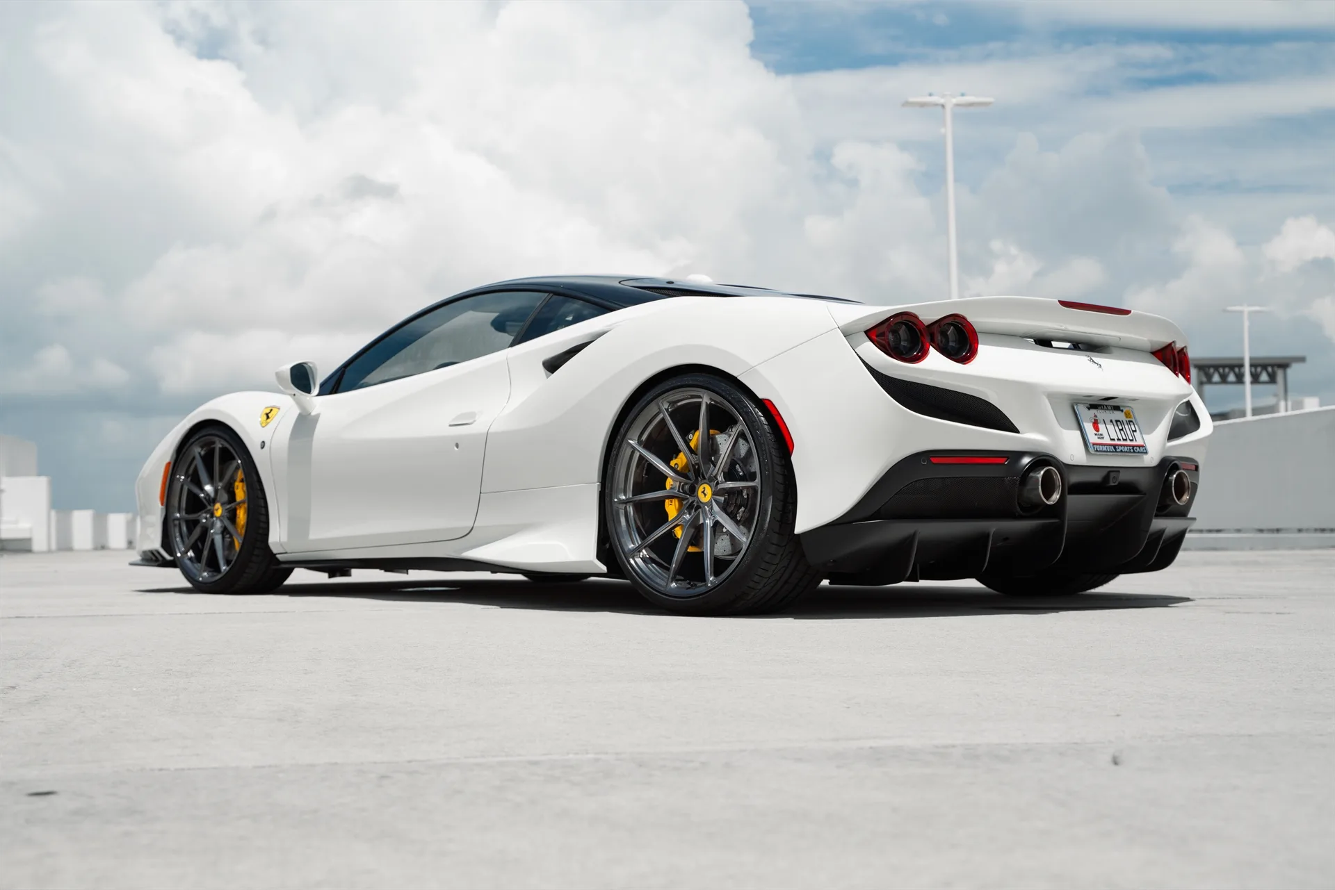Anrky AN12 SeriesONE Monoblock on Ferrari F8 F142MFL
