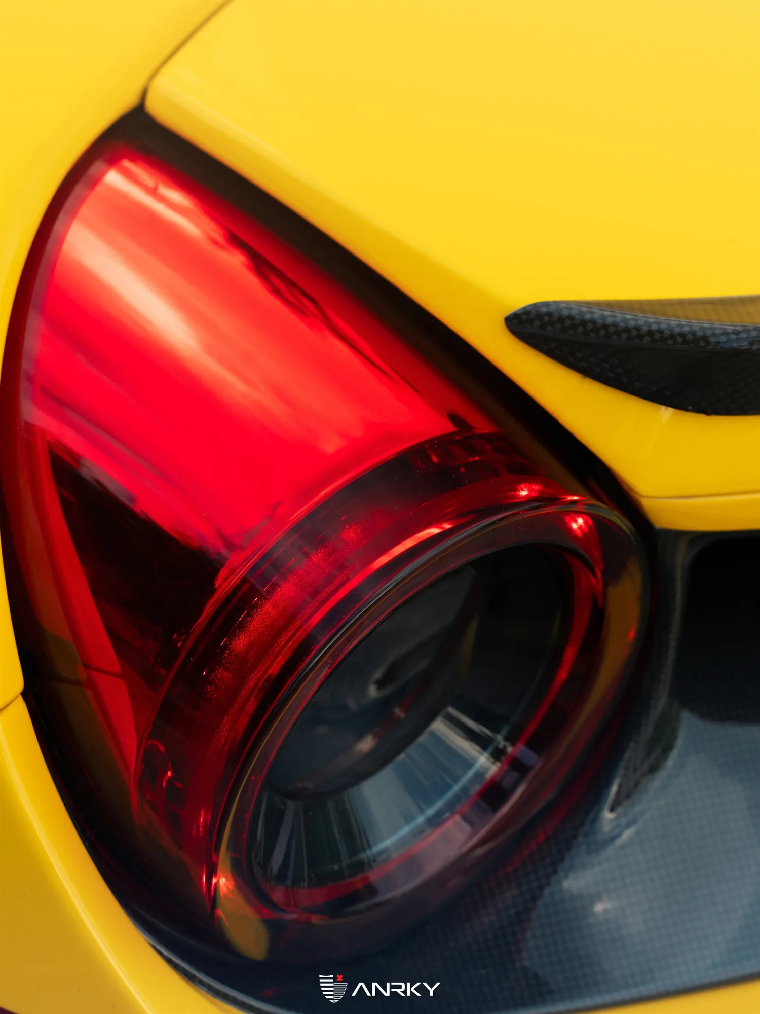 Anrky AN12 SeriesONE Monoblock on Ferrari 488