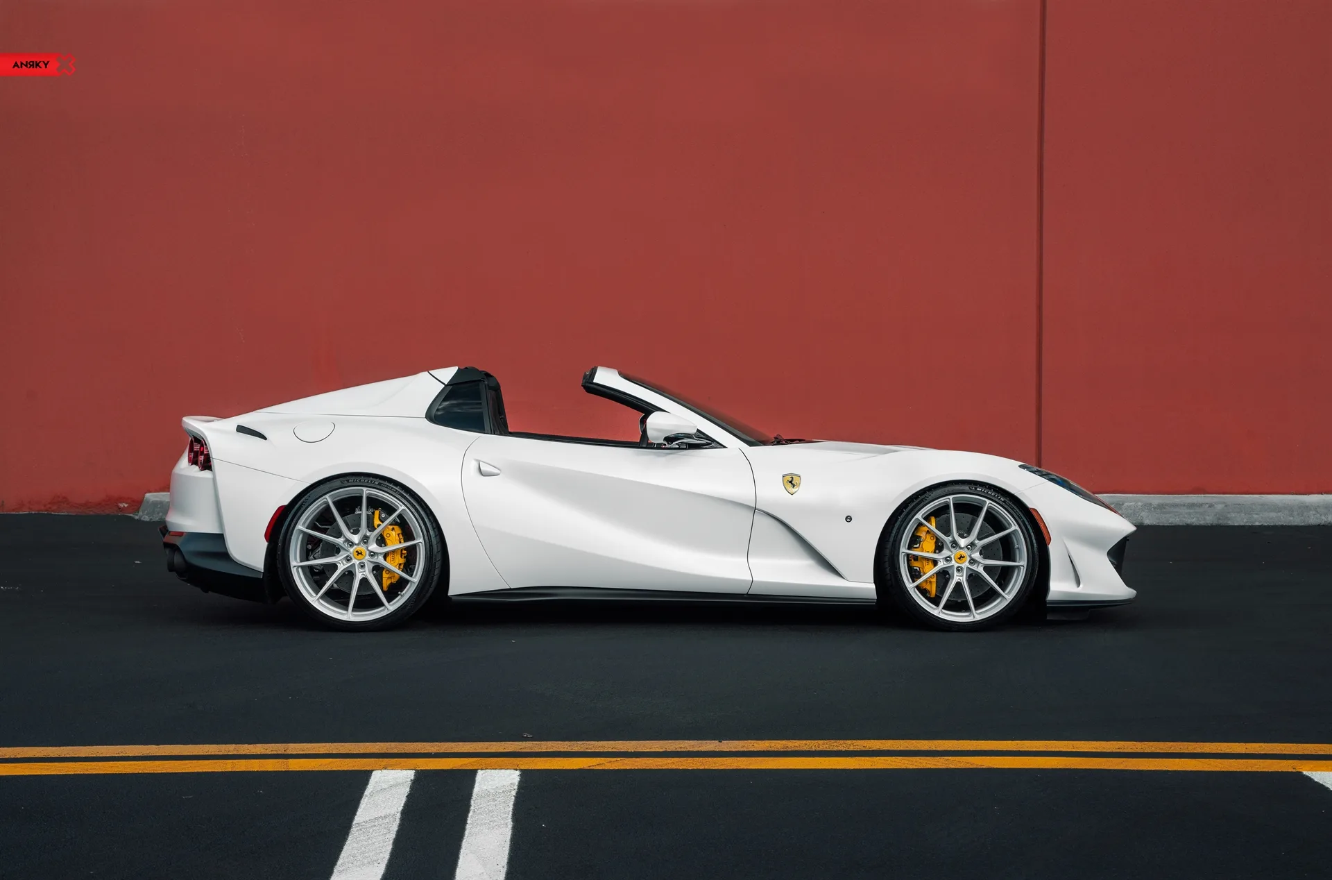 Anrky AN12 SeriesONE on Ferrari 812 F152M, photo 4