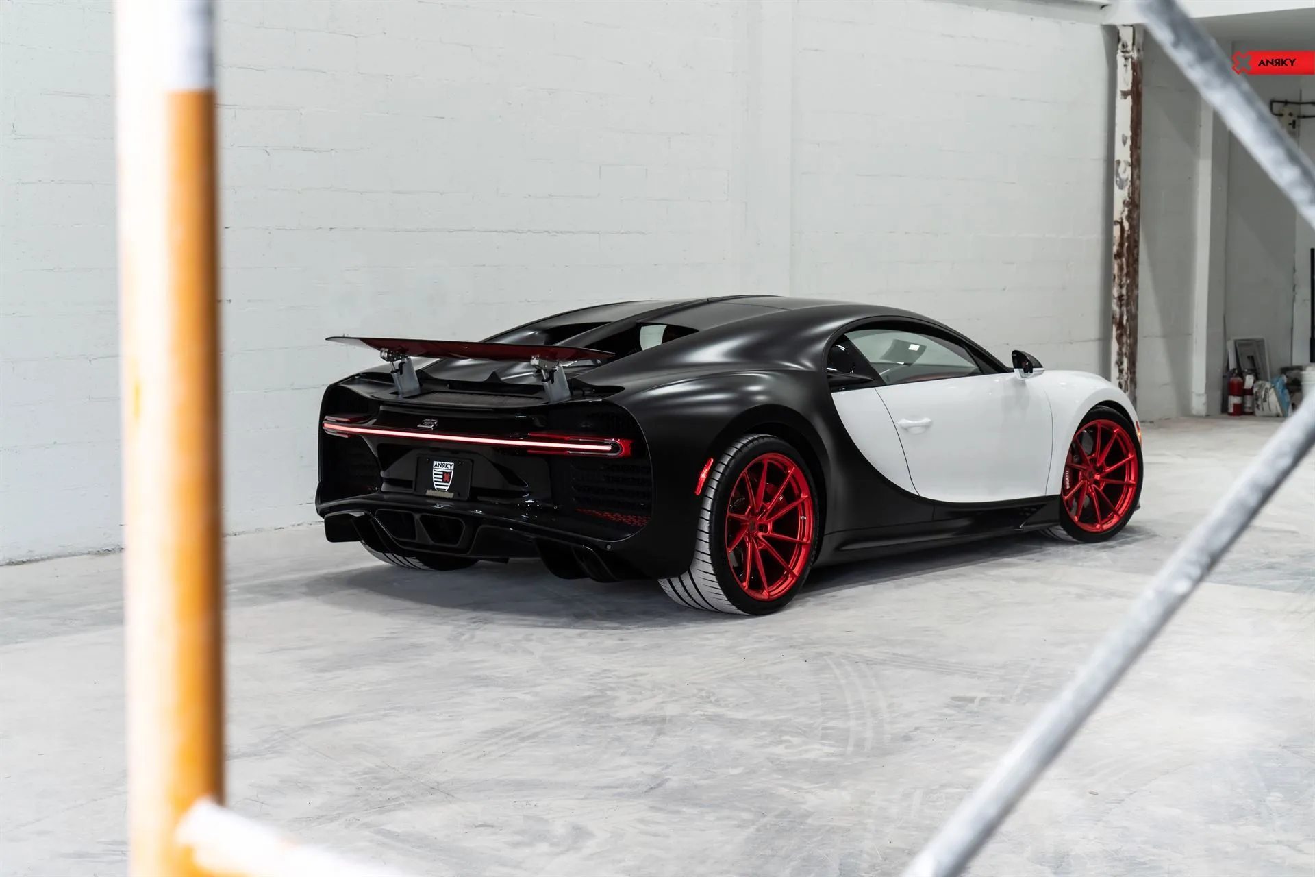 Anrky AN13 SeriesONE Monoblock on Bugatti Chiron, photo 3