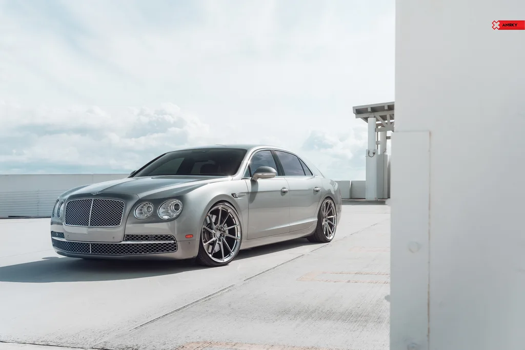 Anrky AN13 SeriesONE on Bentley Flying Spur 1st gen