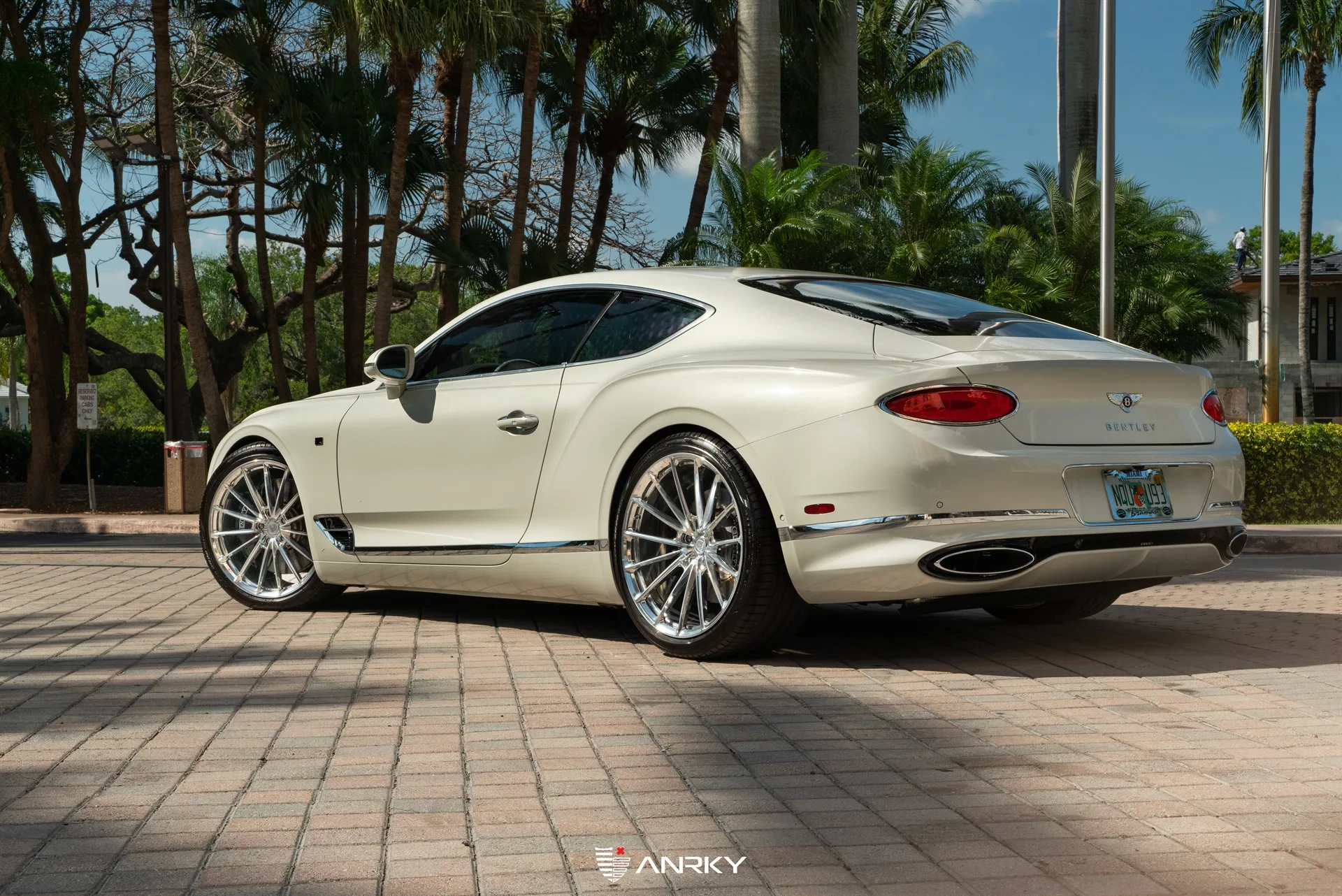 Anrky AN19 SeriesONE Monoblock on Bentley Continental GT 3rd gen