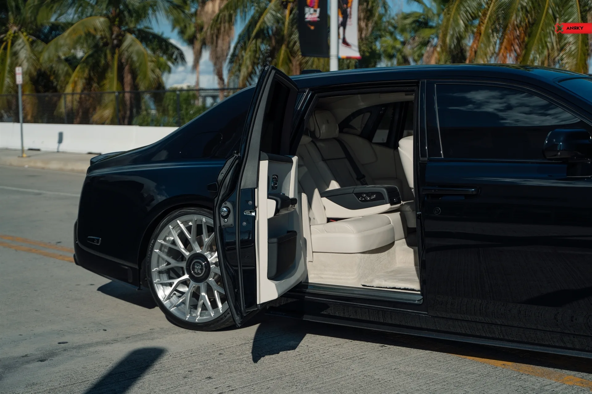 Anrky AN20 SeriesTWO on Rolls-Royce Phantom II, photo 10