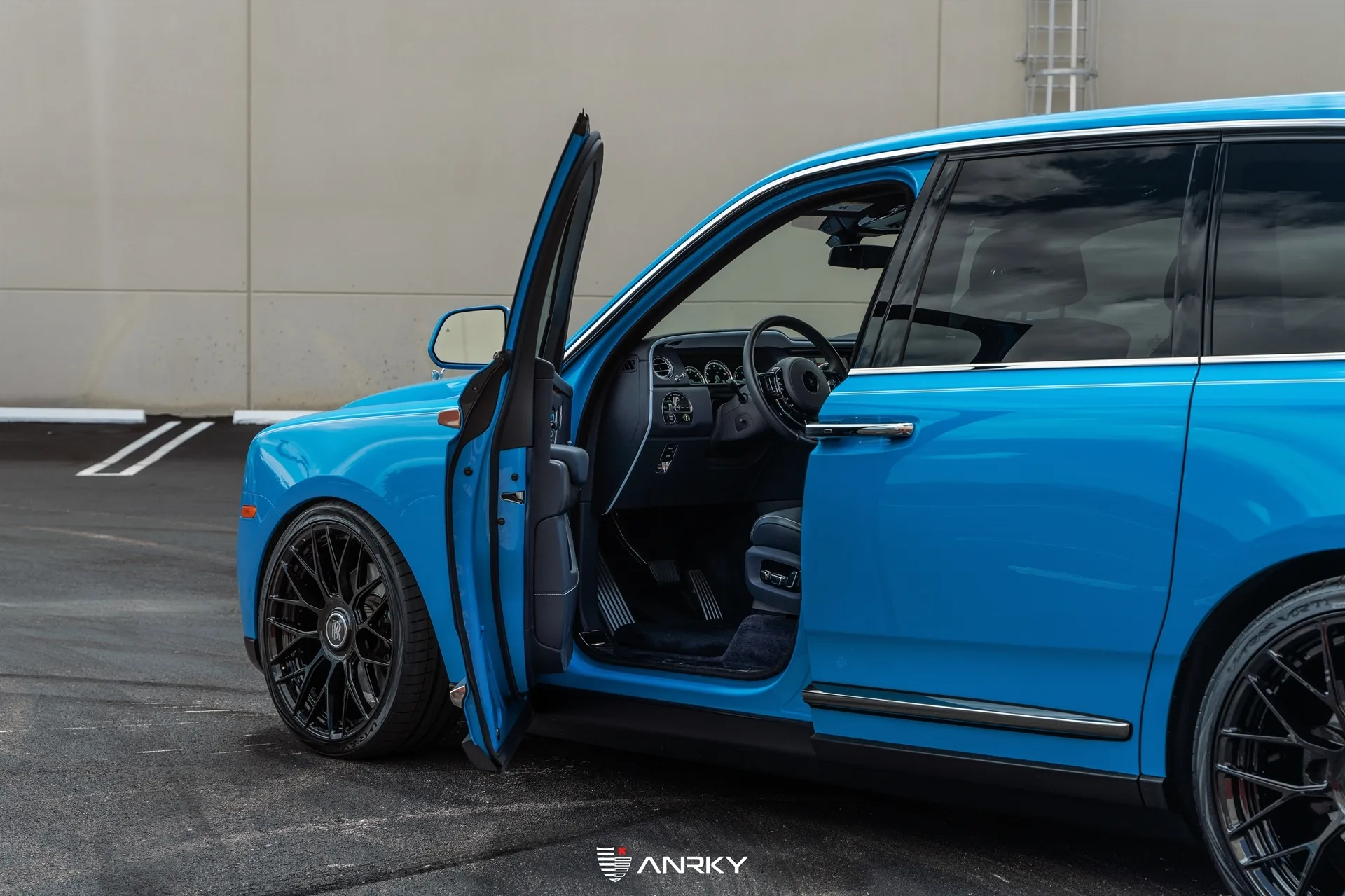 Anrky AN20 SeriesTWO on Rolls-Royce Cullinan.1, photo 3