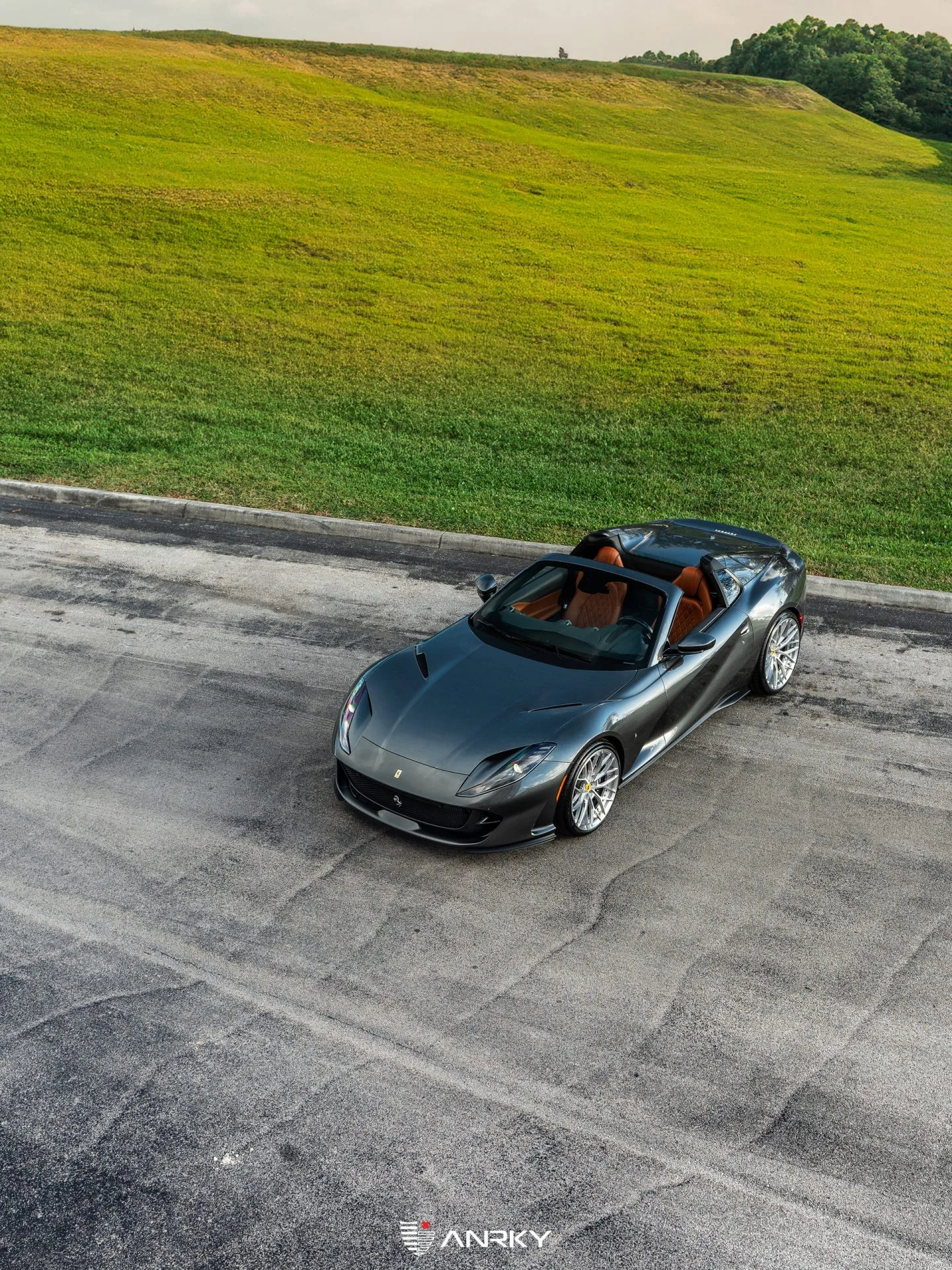 Anrky AN20 SeriesTWO on Ferrari 812 F152M, photo 3