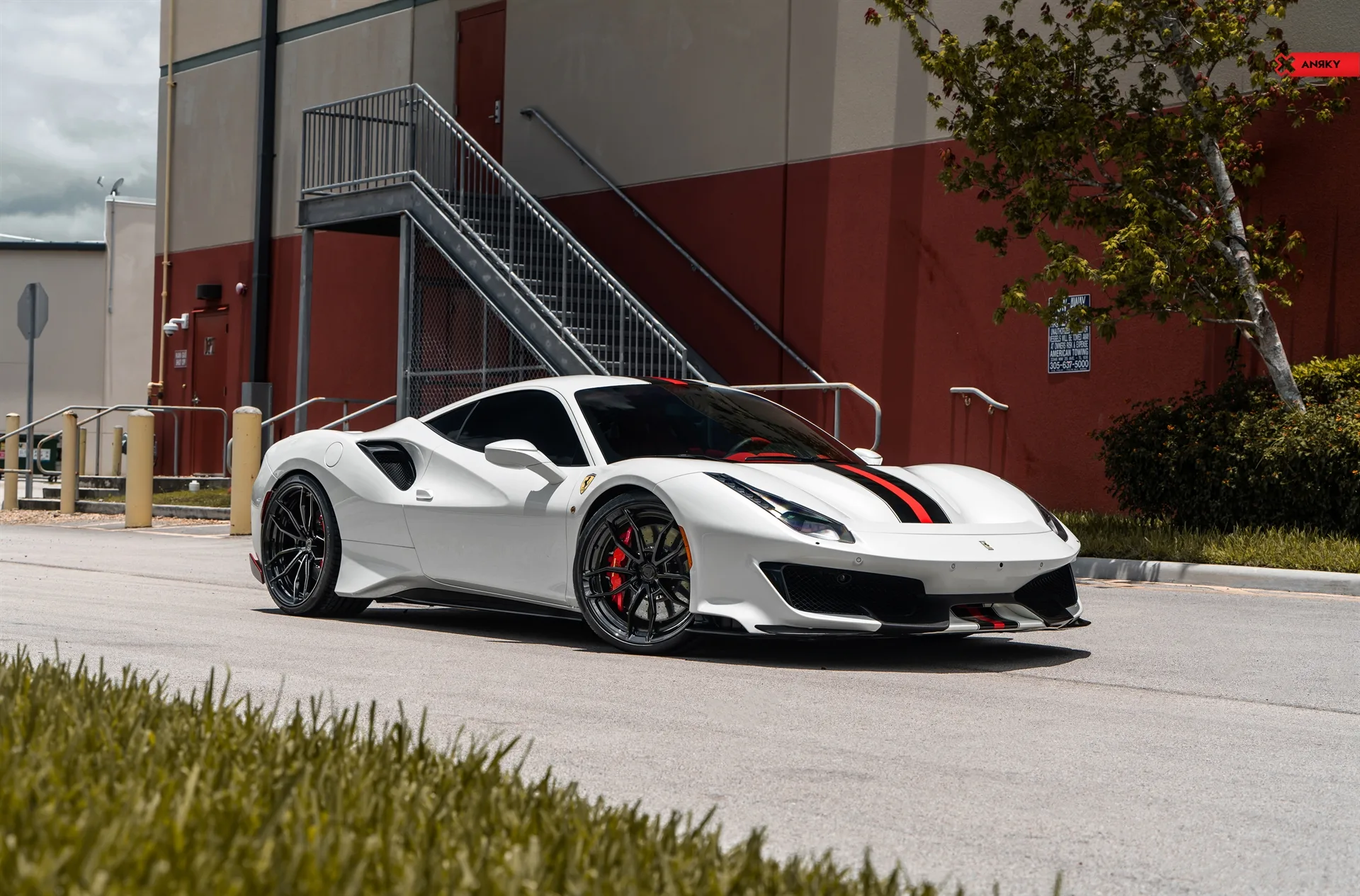 Anrky AN21 SeriesTWO on Ferrari 488