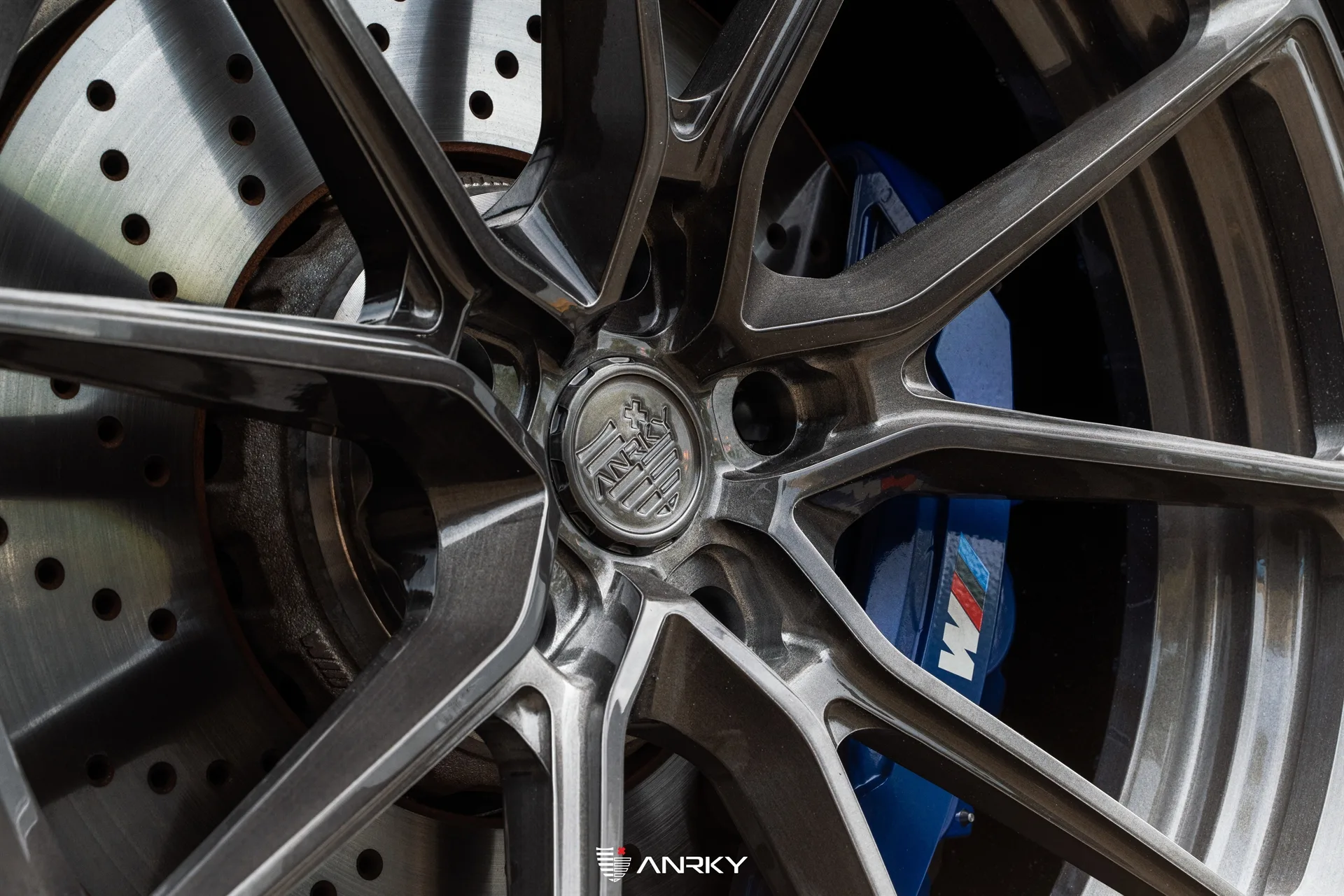 Anrky AN22 SeriesTWO on BMW M5 G90, photo 9