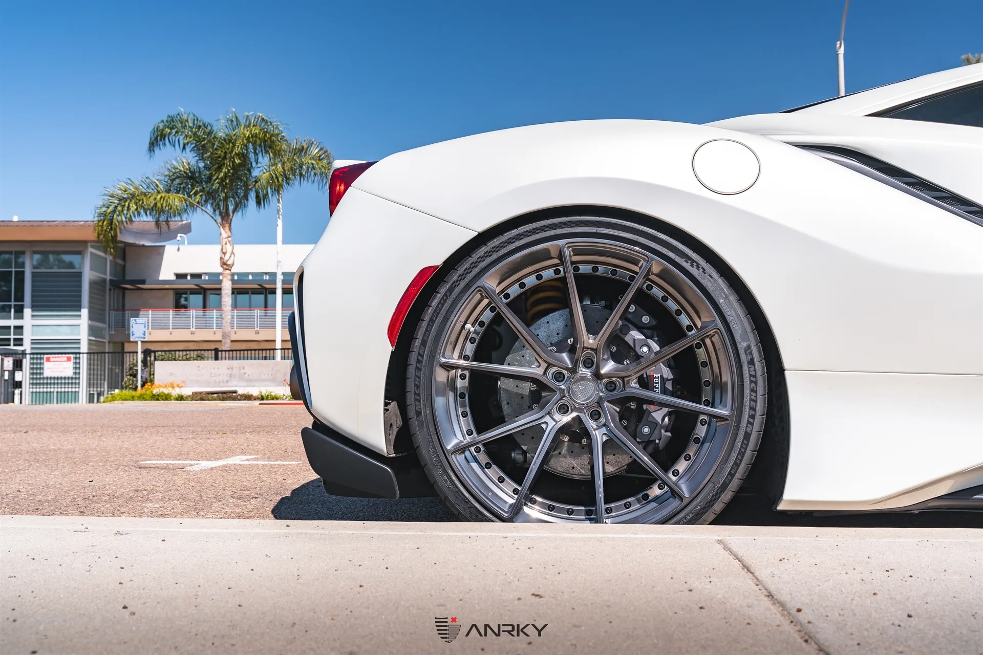 Anrky AN22 SeriesTWO on Ferrari 488, photo 8