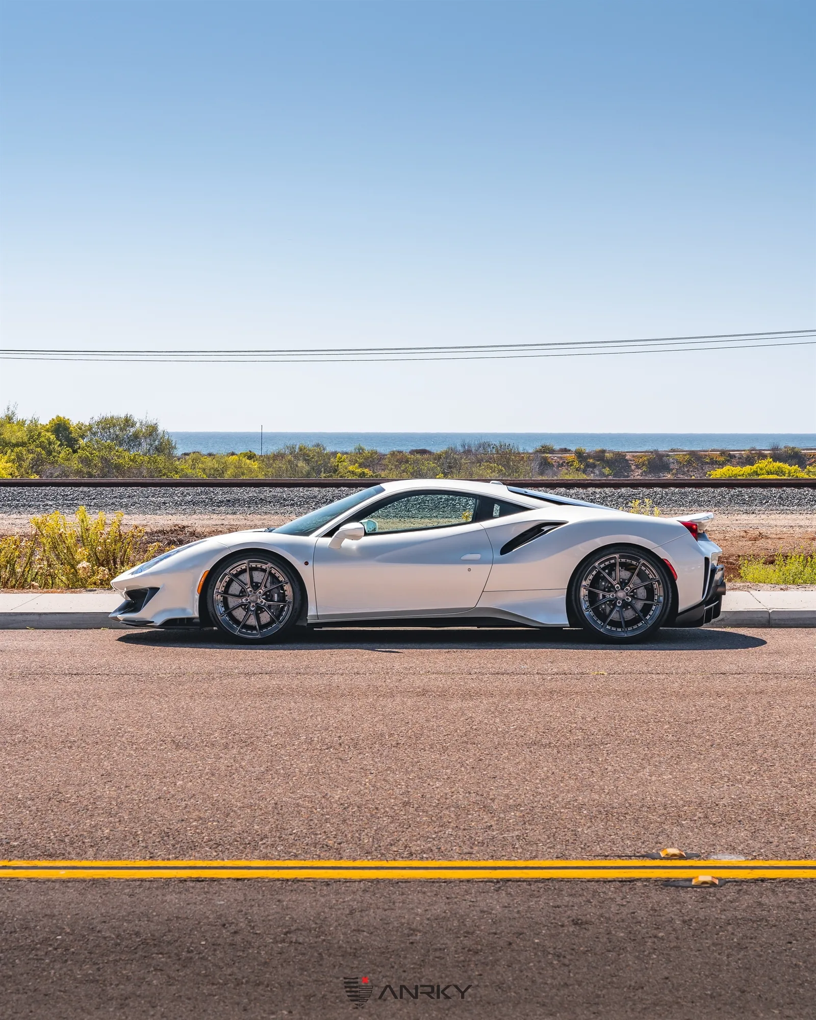 Anrky AN22 SeriesTWO on Ferrari 488, photo 2