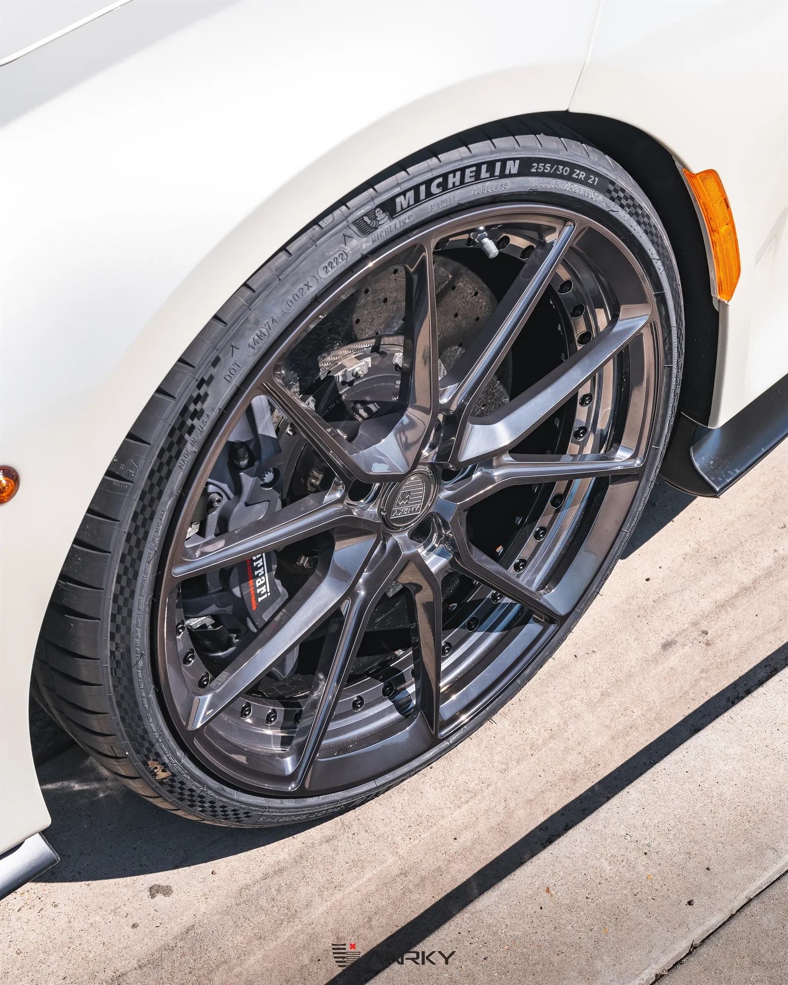Anrky AN22 SeriesTWO on Ferrari 488, photo 3