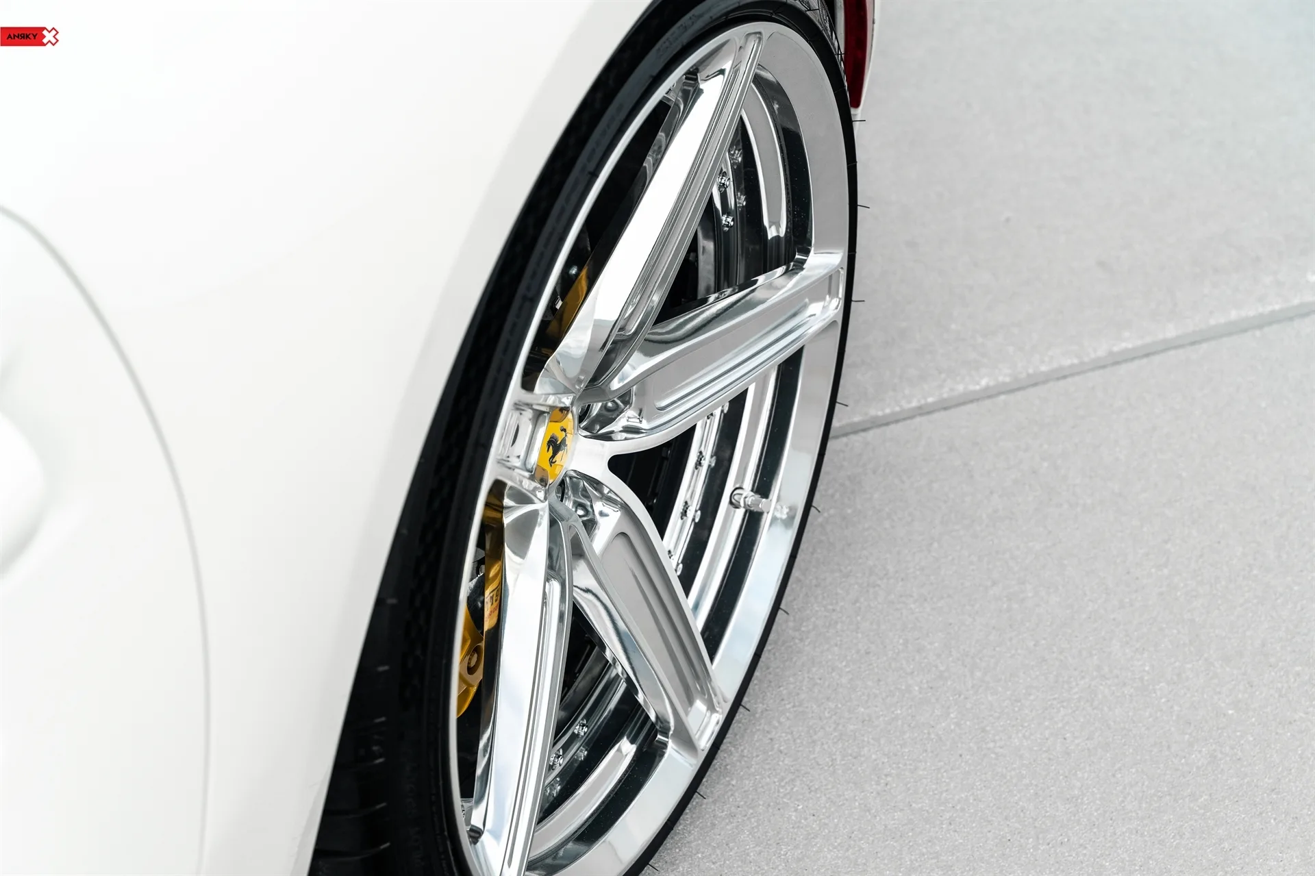 Anrky AN25 SeriesTWO on Ferrari 812 F152M, photo 7