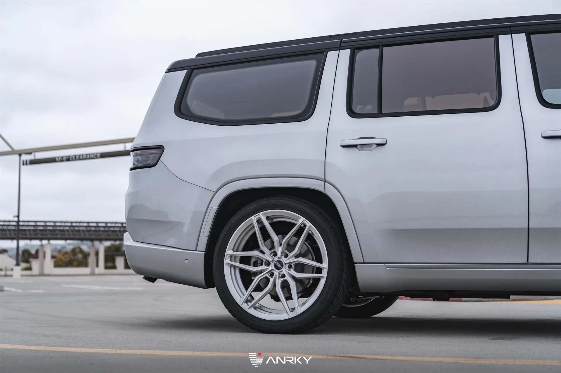 Anrky AN26 SeriesTWO on Jeep Grand Wagoneer WS (2022-), photo 10
