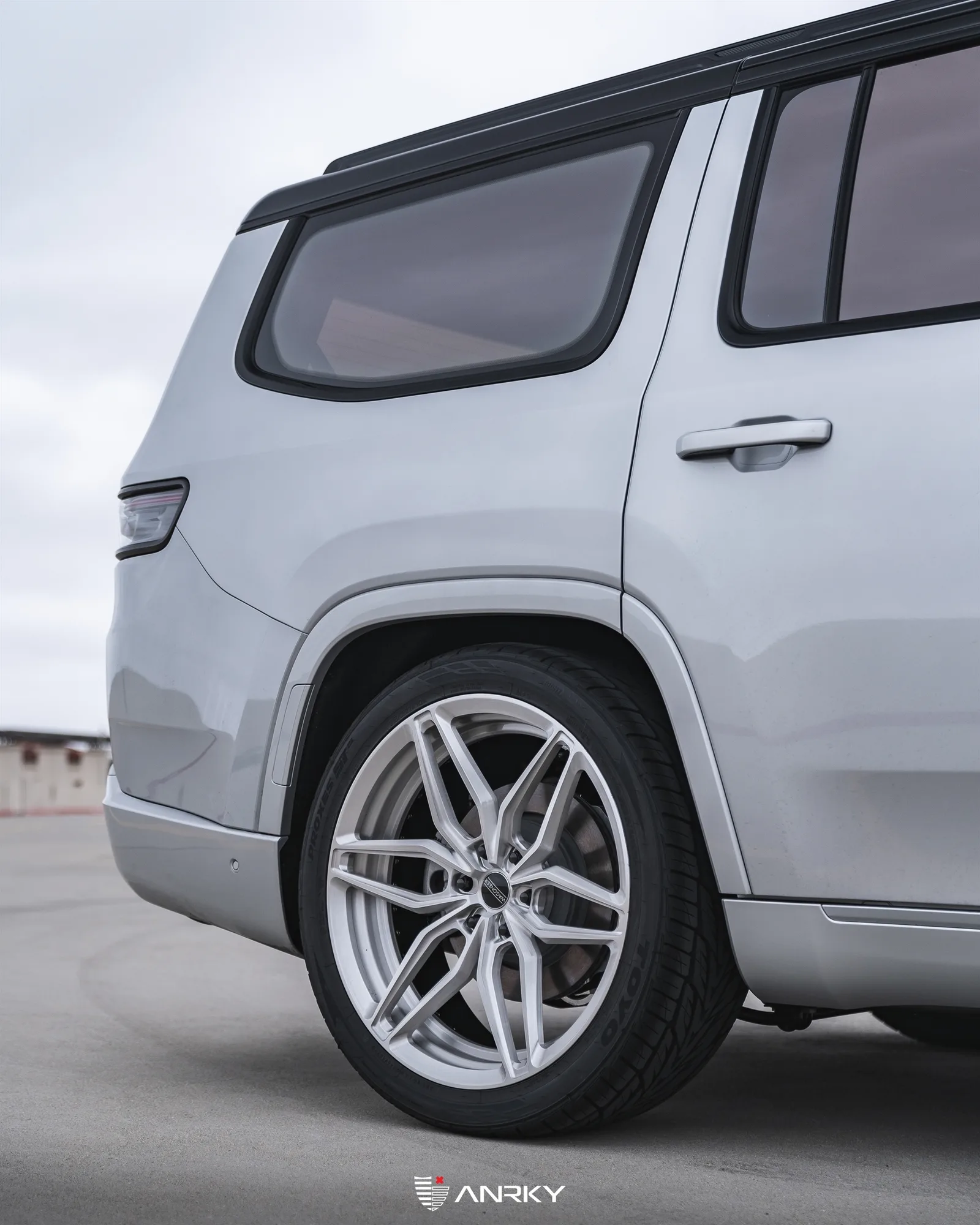 Anrky AN26 SeriesTWO on Jeep Grand Wagoneer WS (2022-), photo 8